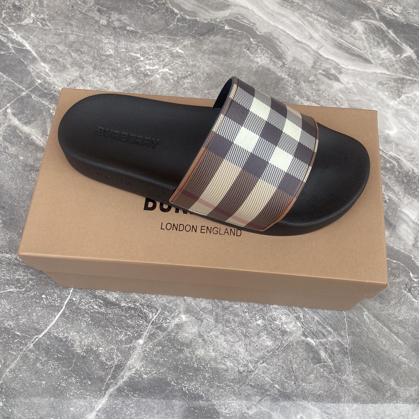 Burberry Furley Check Slide Sandals - DesignerGu