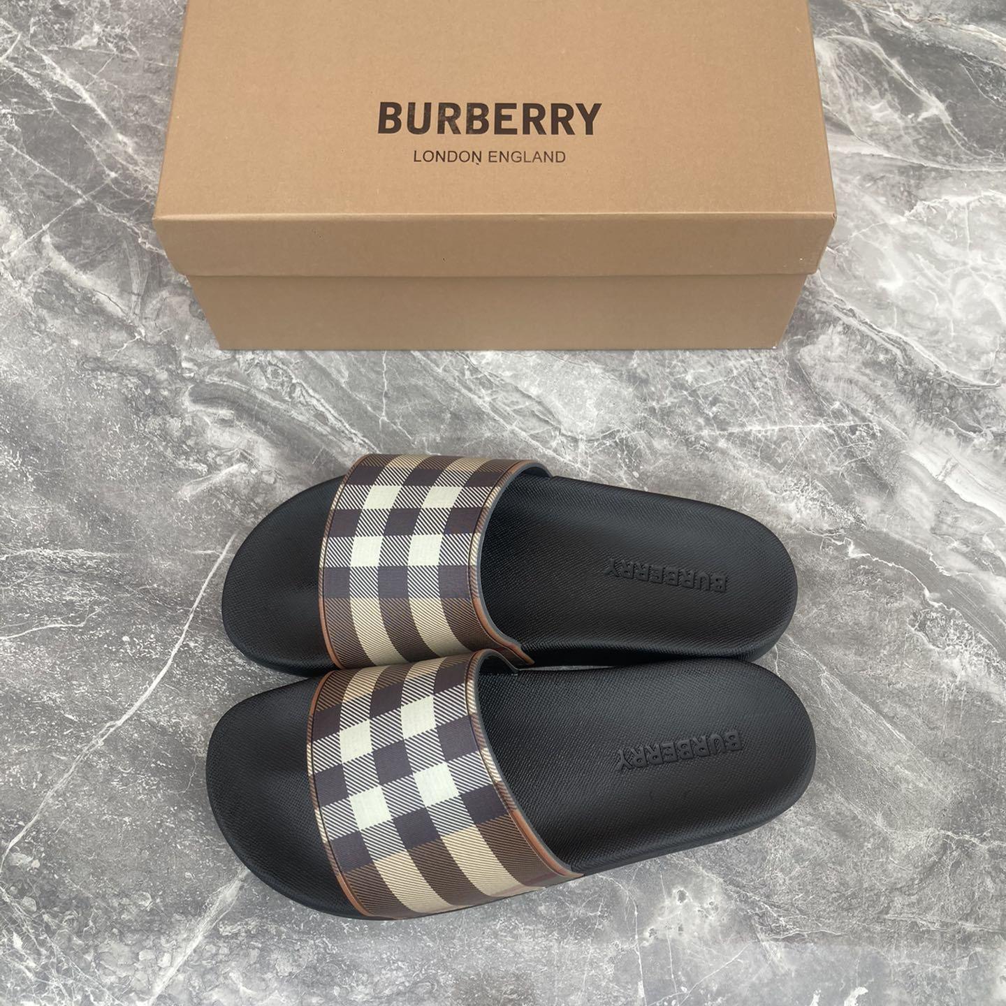 Burberry Furley Check Slide Sandals - DesignerGu