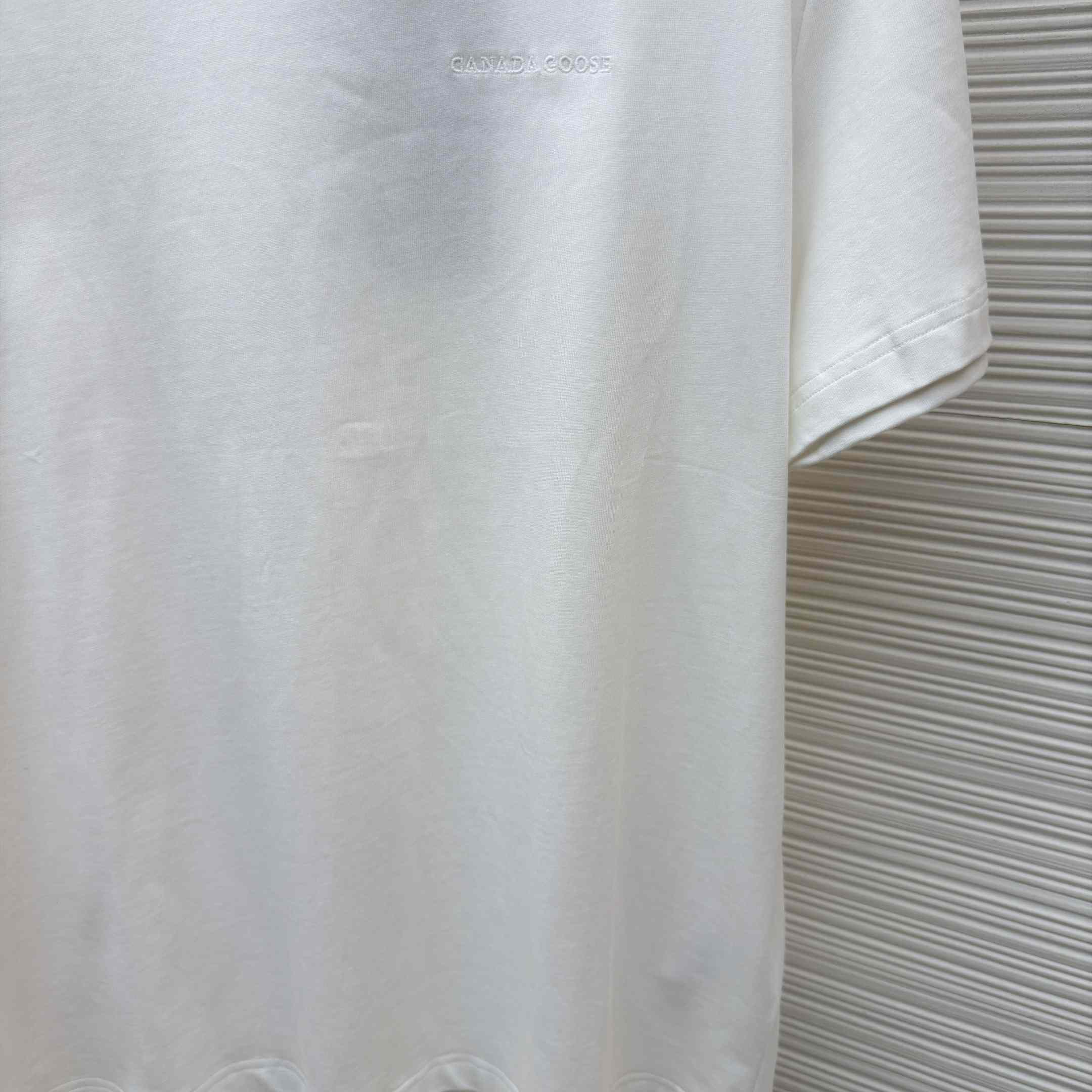 Canada Goose Logo-Embroidered T-shirt - DesignerGu