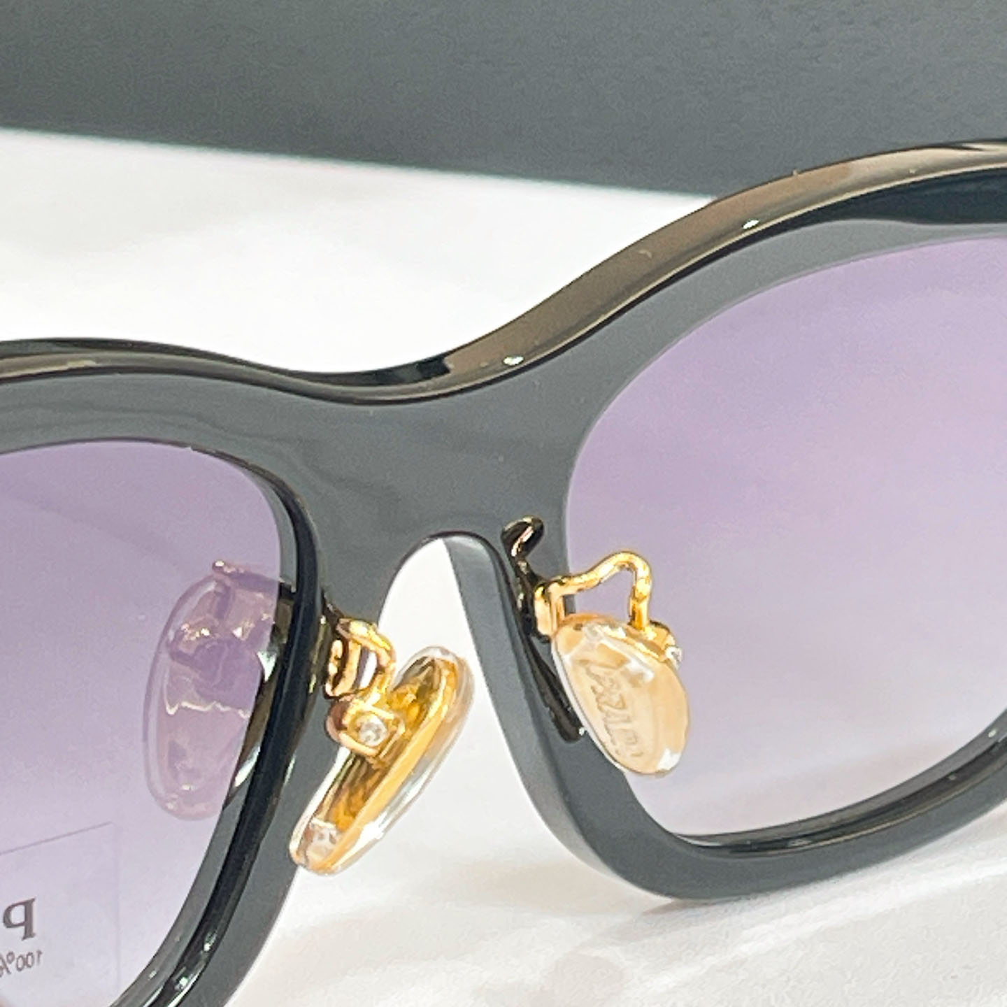Prada PR D11VD Sunglasses - DesignerGu