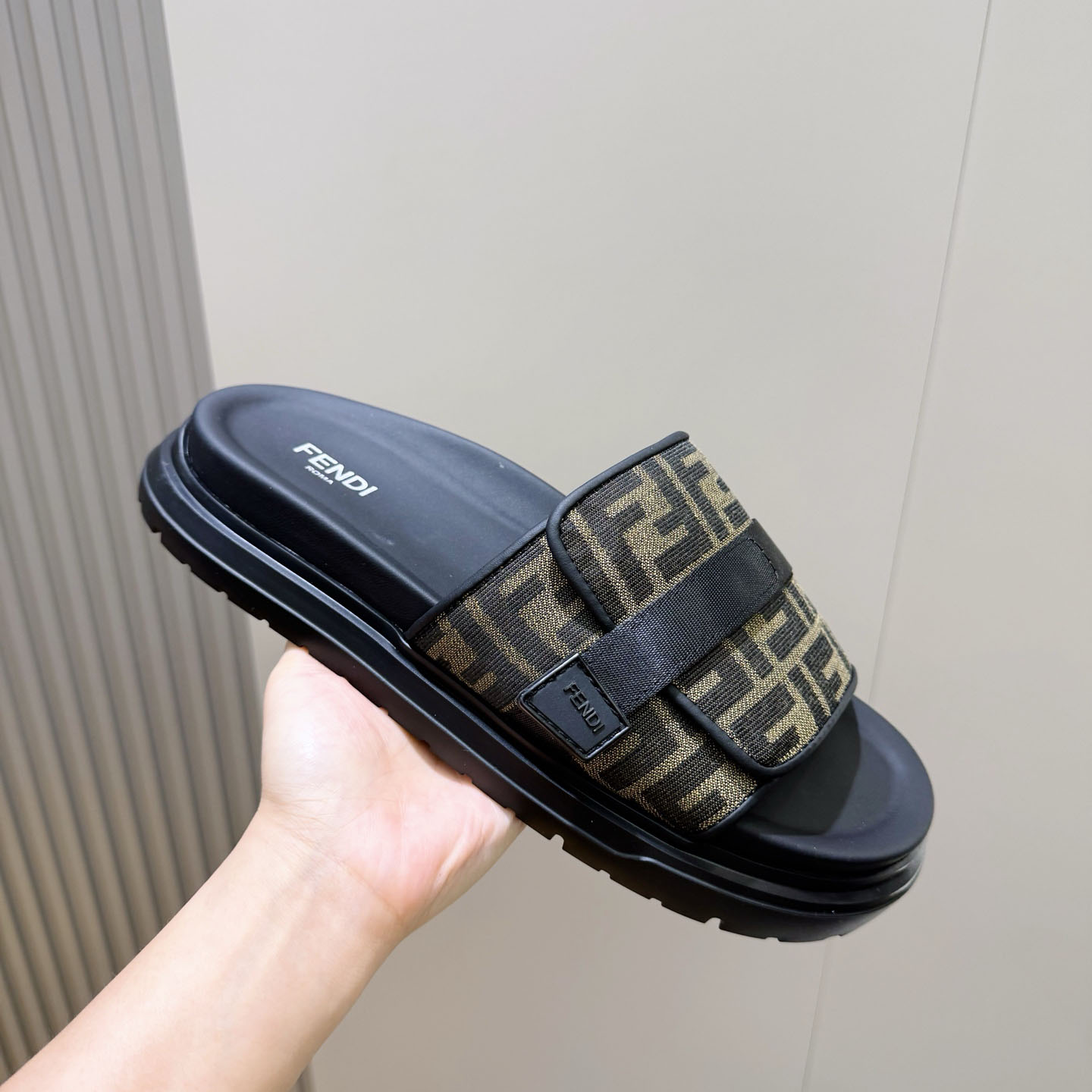 Fendi Jacquard Strap Slides - DesignerGu