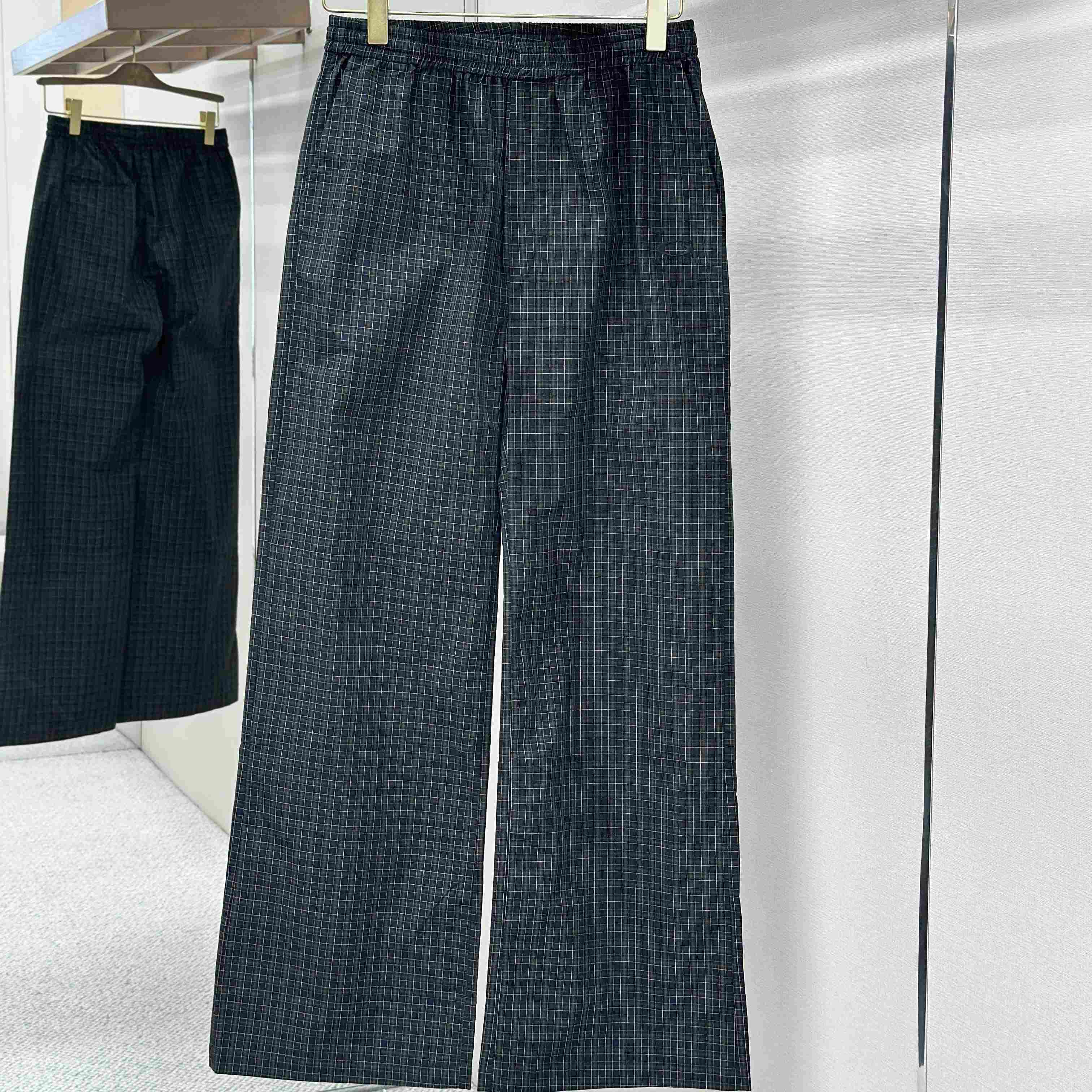 Balenciaga  Tailored Tracksuit Pants - DesignerGu