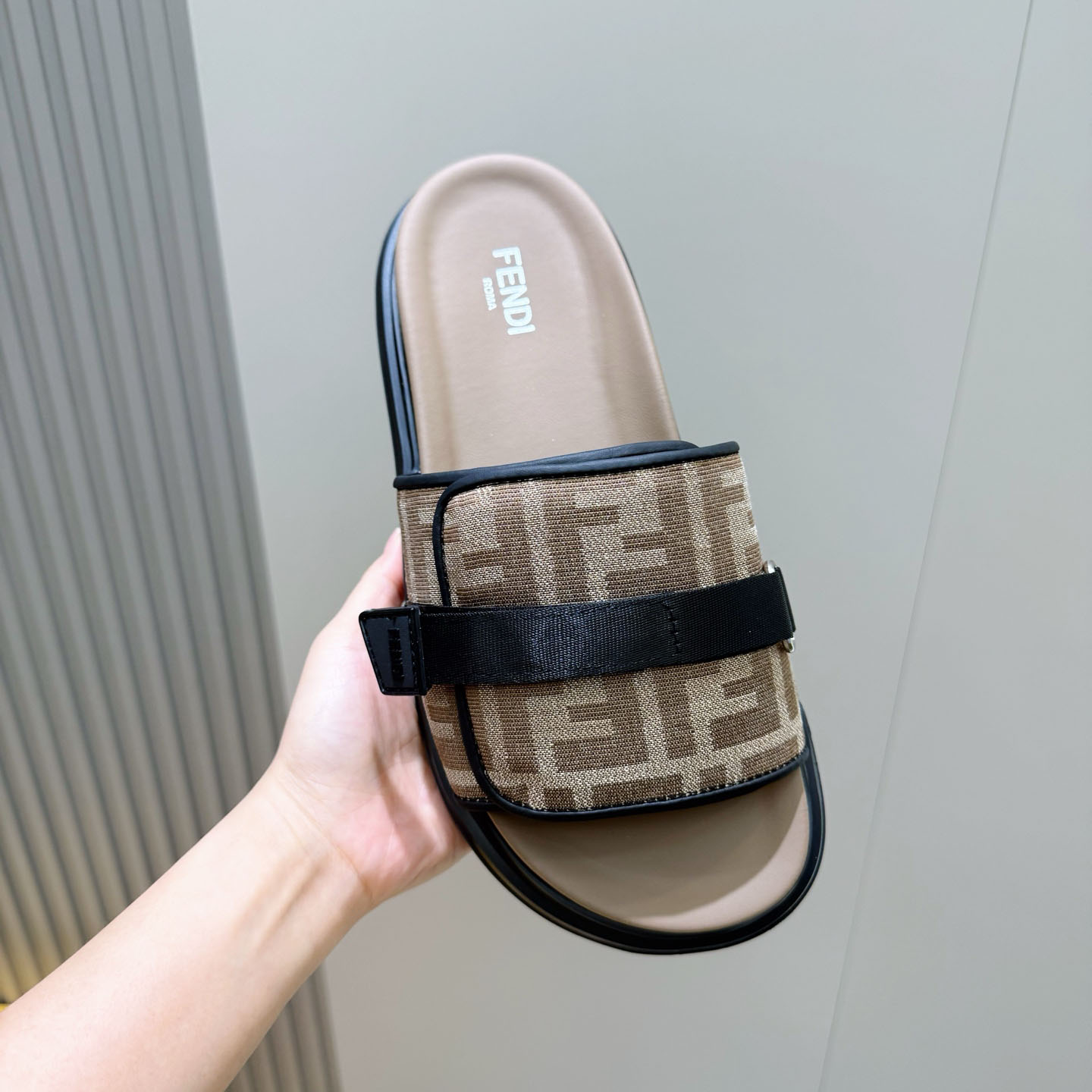 Fendi Jacquard Strap Slides - DesignerGu