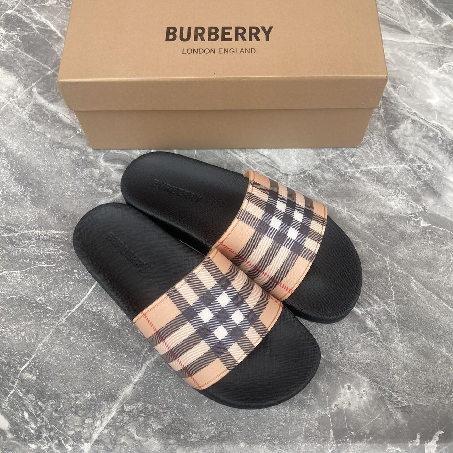 Burberry Furley Check Slide Sandals - DesignerGu