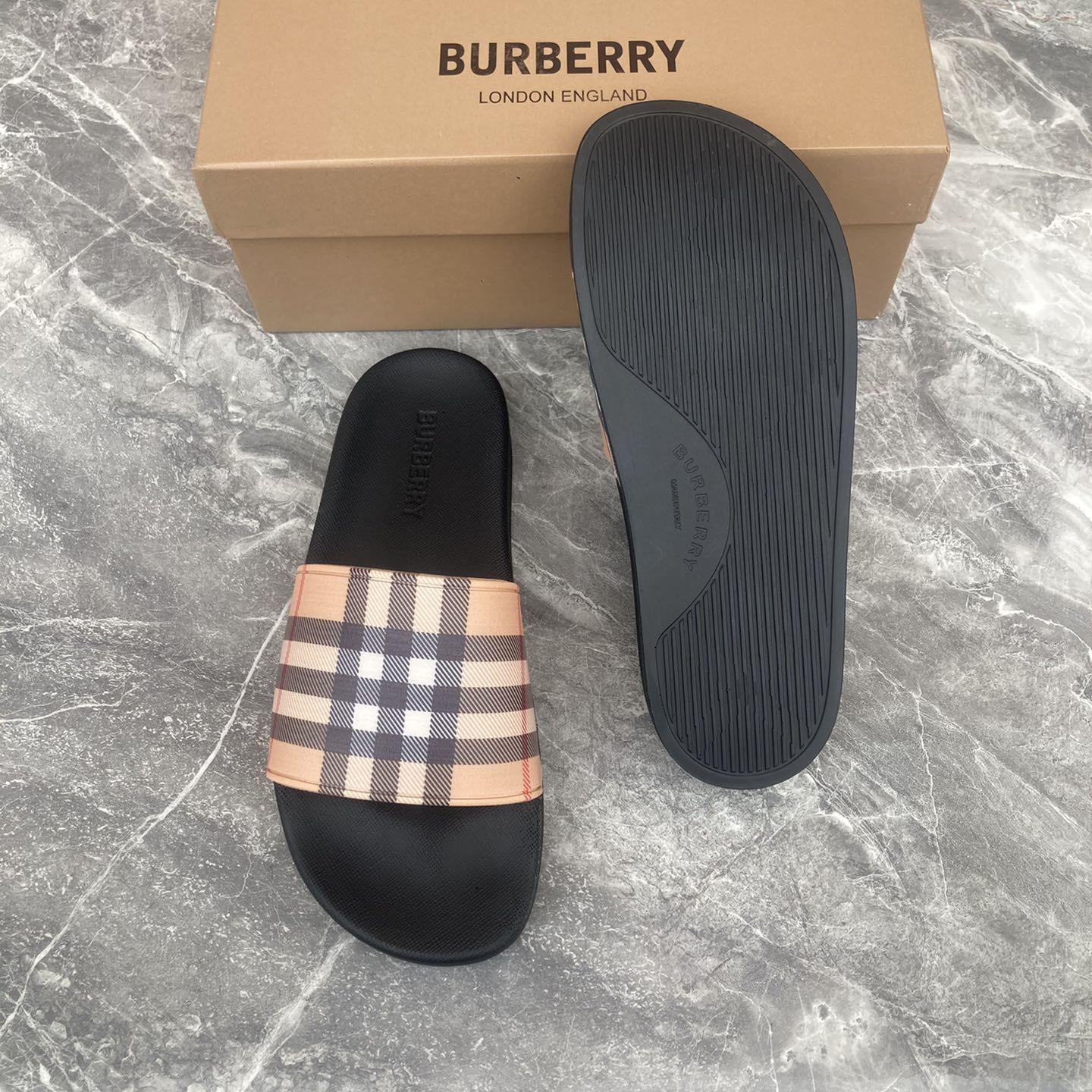 Burberry Furley Check Slide Sandals - DesignerGu