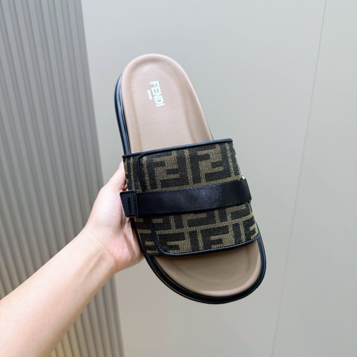Fendi Jacquard Strap Slides - DesignerGu