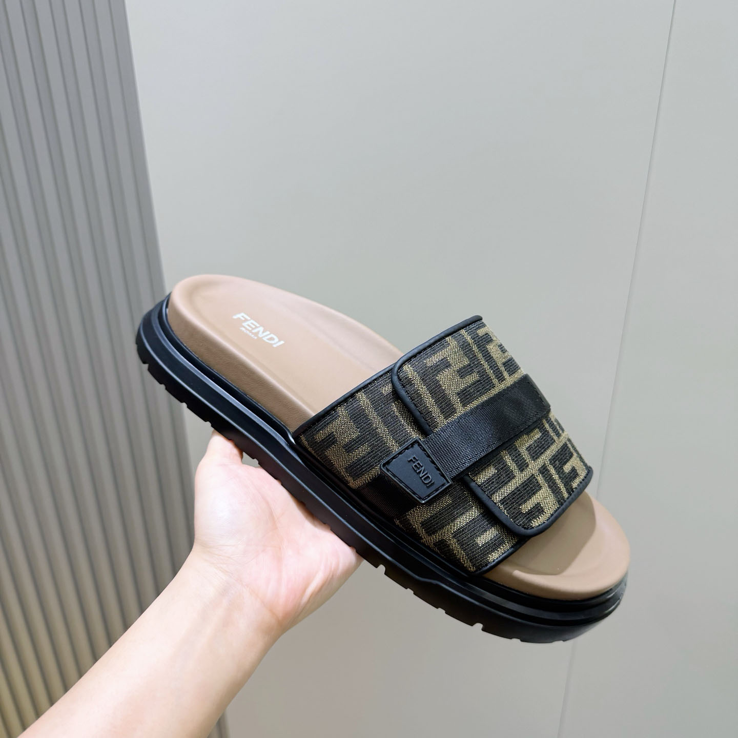 Fendi Jacquard Strap Slides - DesignerGu
