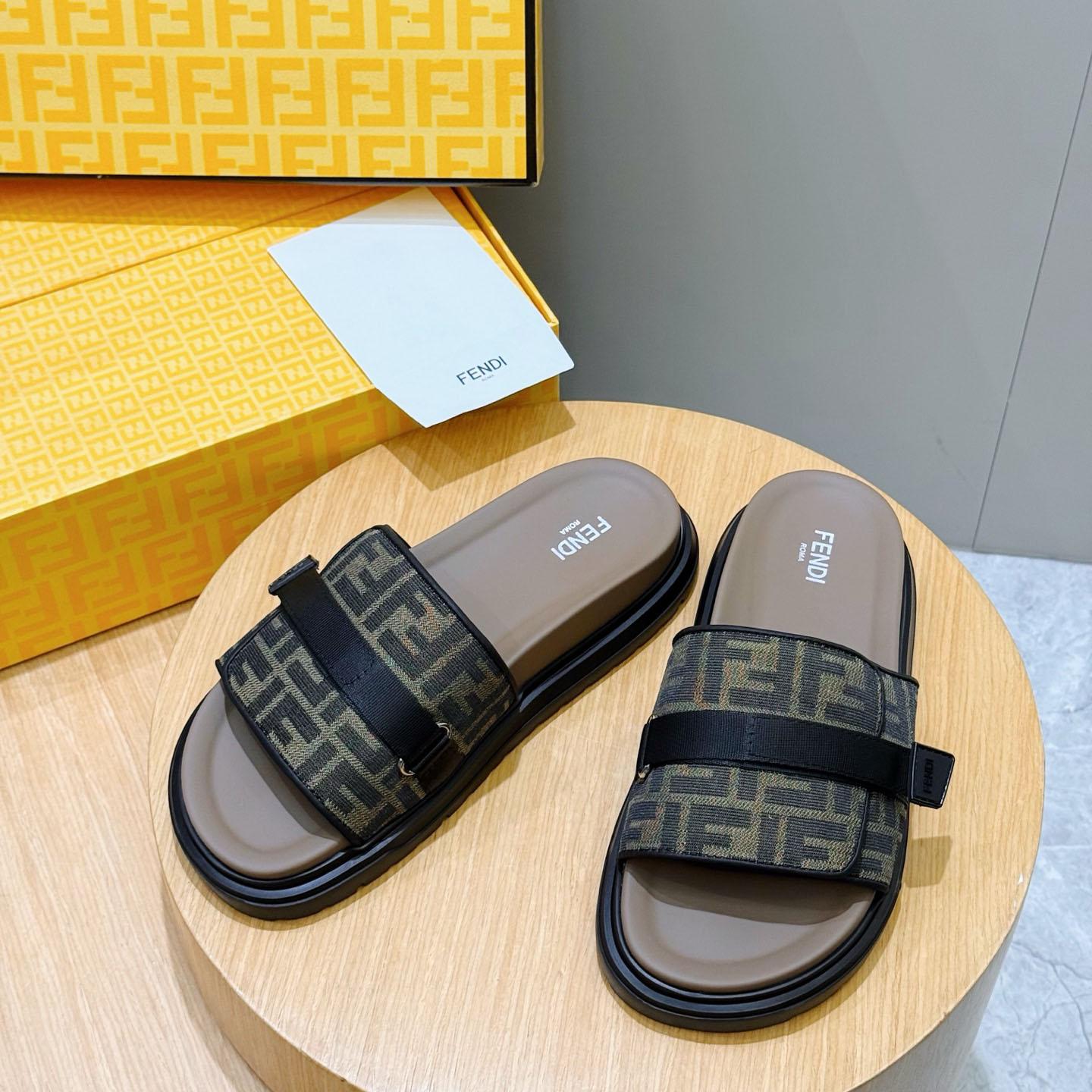 Fendi Jacquard Strap Slides - DesignerGu