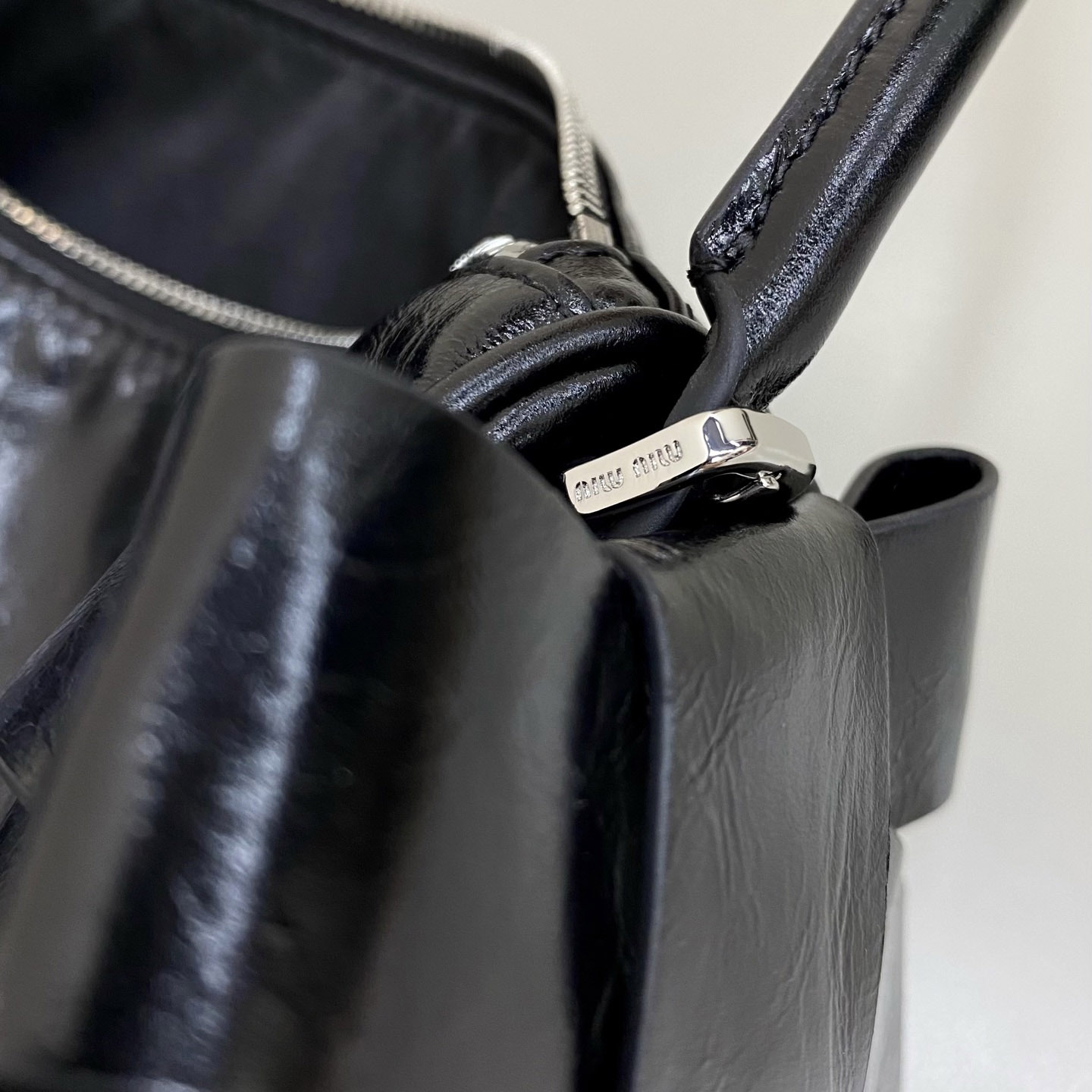 Miu Miu Shiny Leather Pouch - DesignerGu
