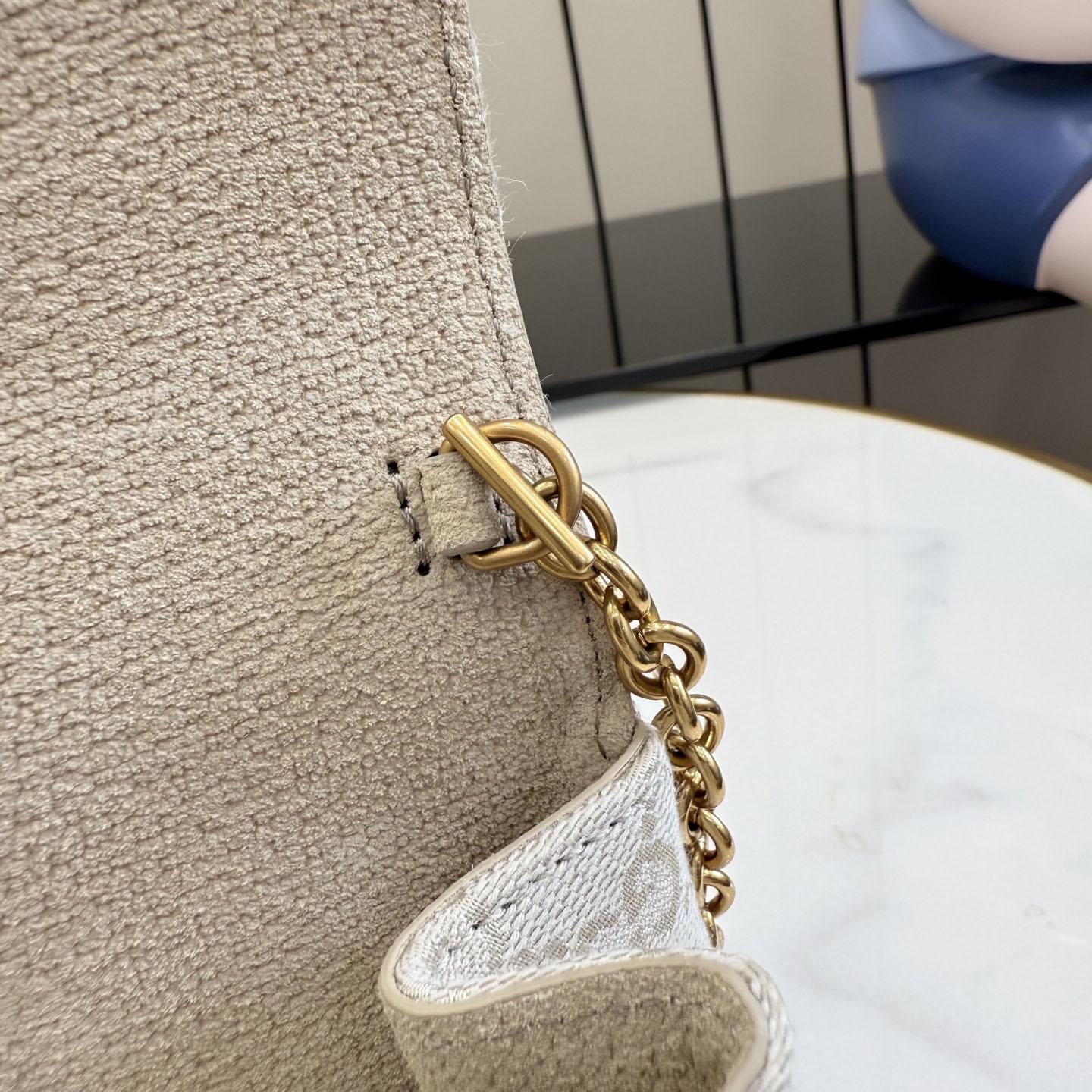 Gucci Dionysus Small Shoulder Bag 876531 - DesignerGu