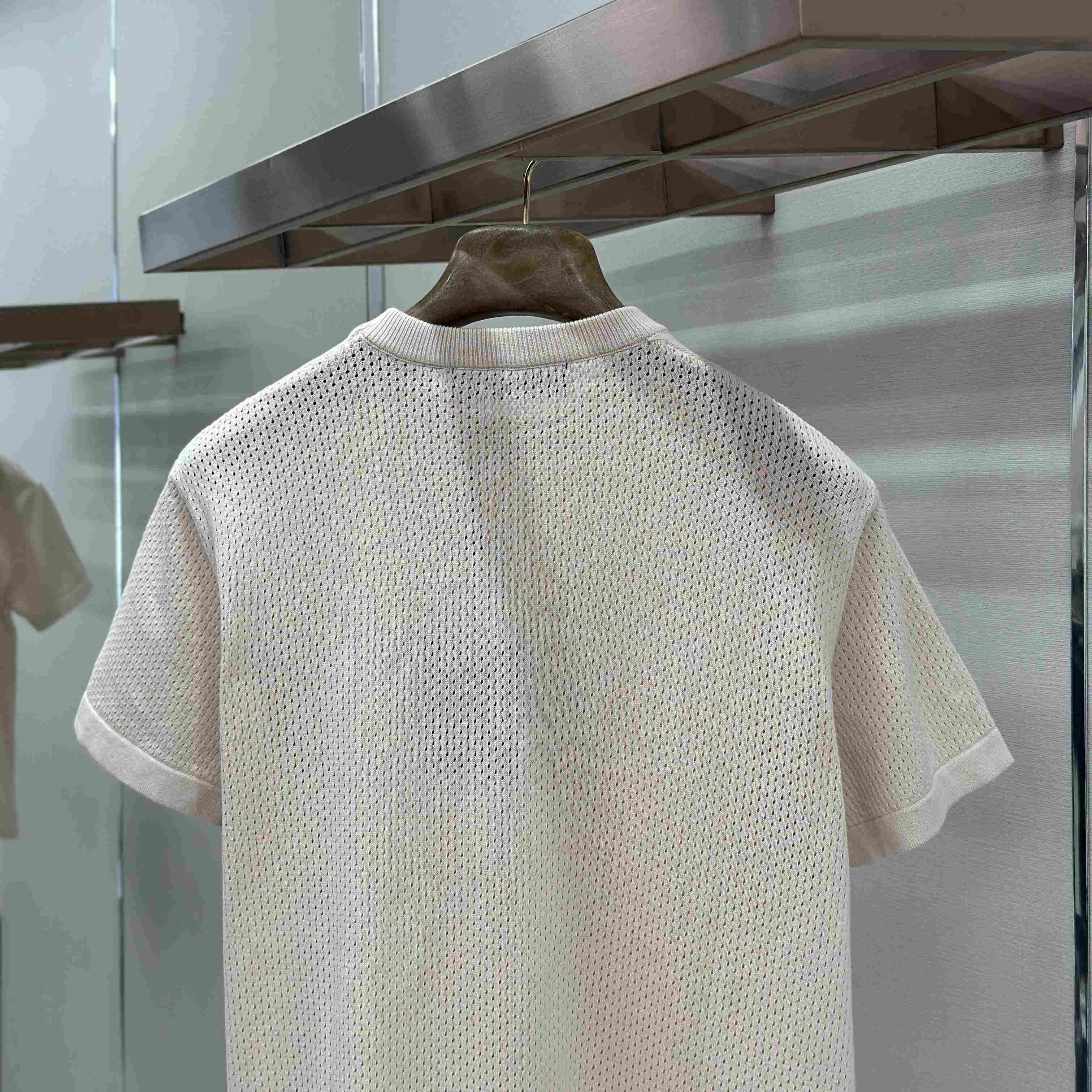 Louis Vuitton Elegant Cotton Cashmere Short-Sleeved Crewneck 1AK6XJ - DesignerGu