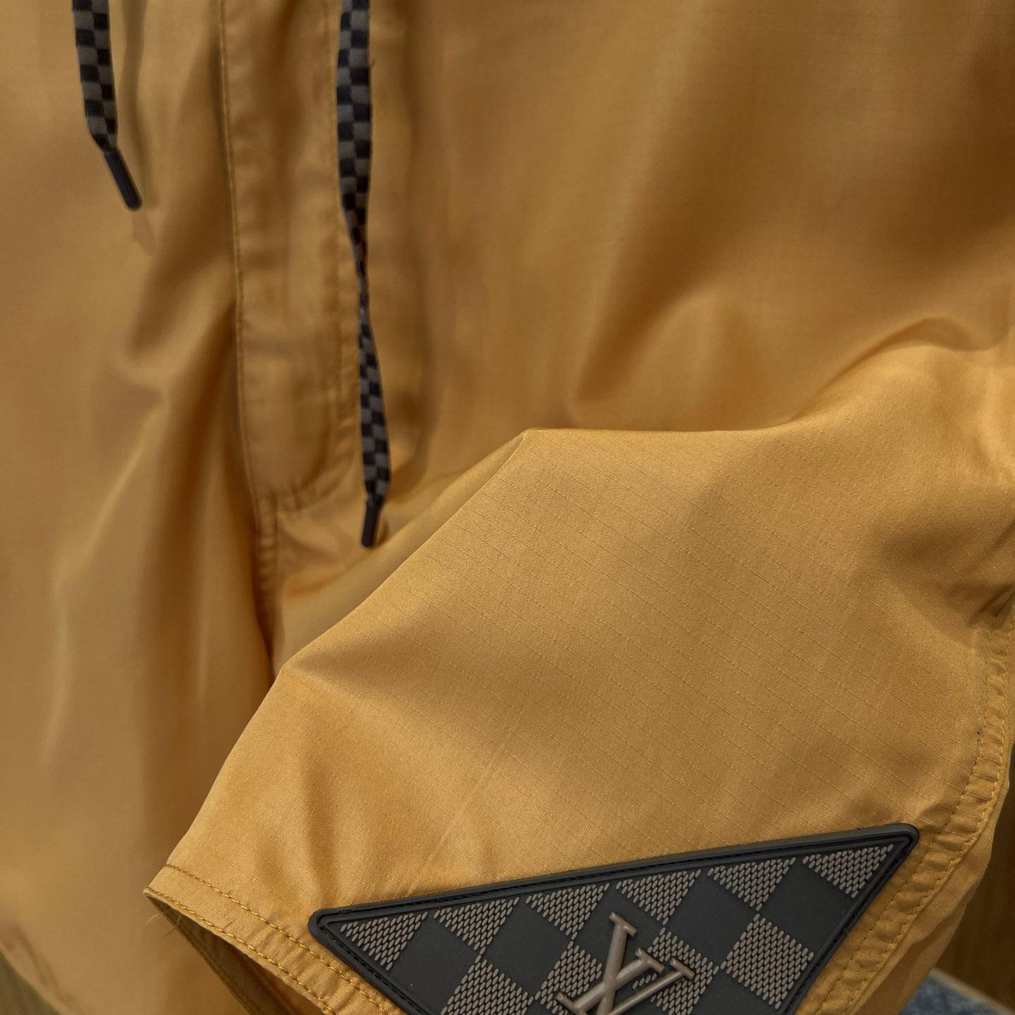 Louis Vuitton Signature SwimShorts 1AK7EC - DesignerGu