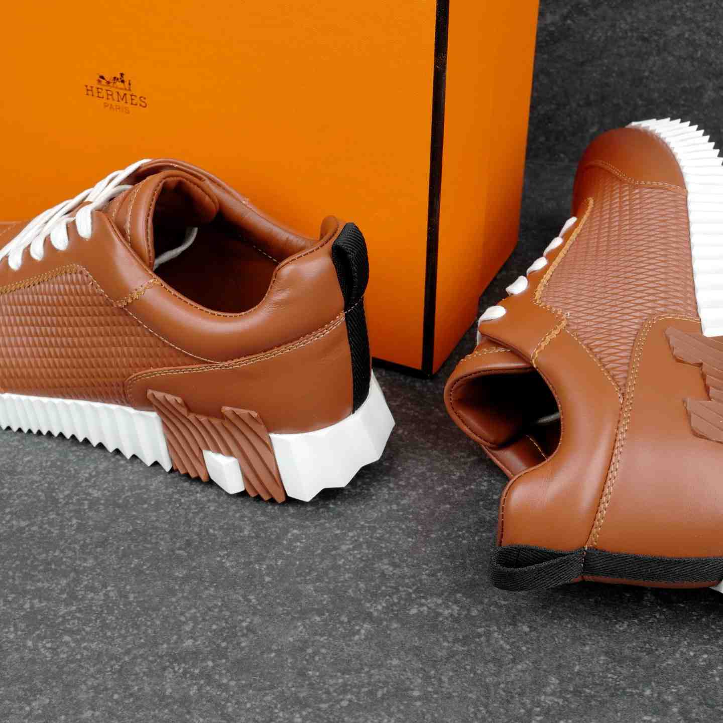 Hermes Bouncing Sneaker - DesignerGu