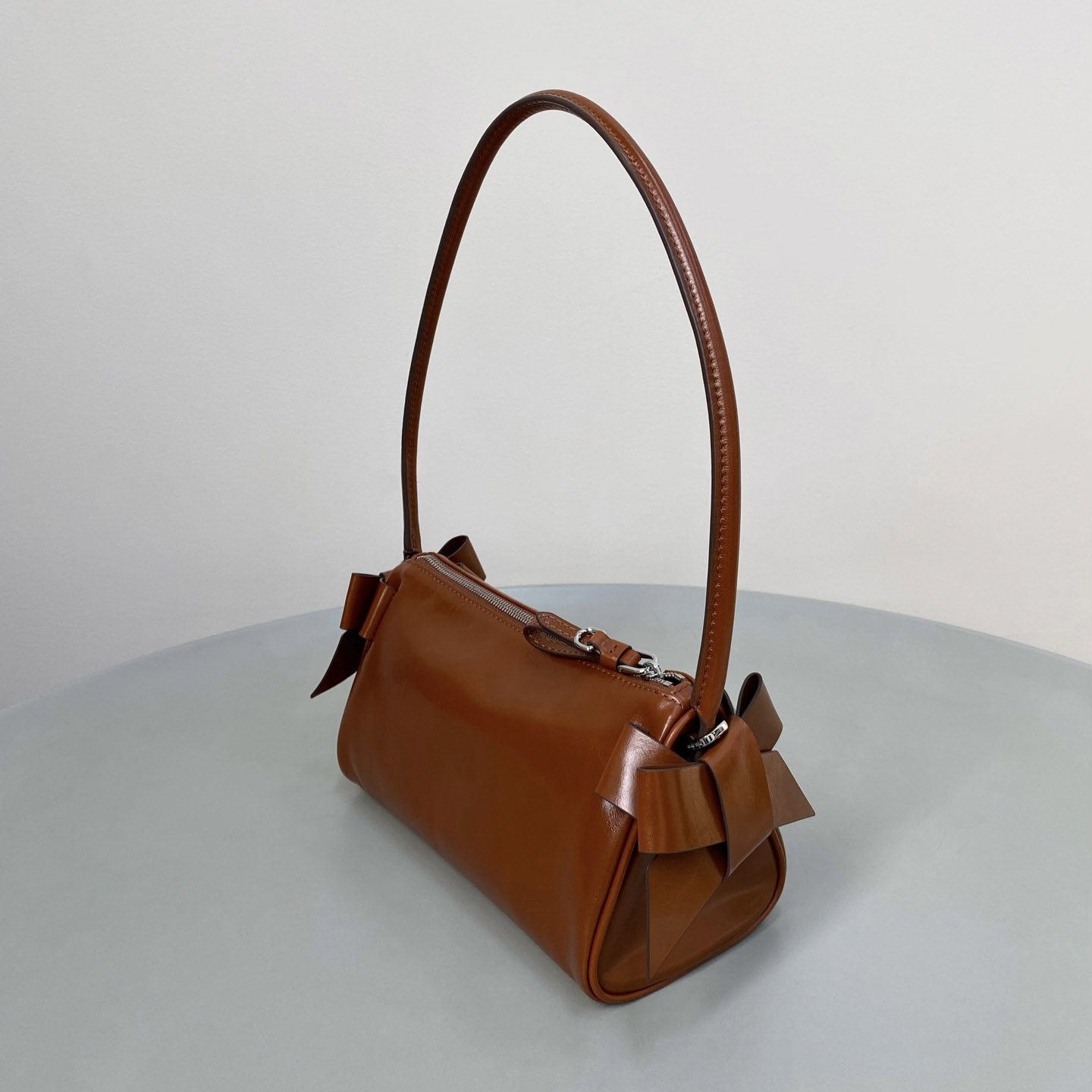 Miu Miu Shiny Leather Pouch - DesignerGu