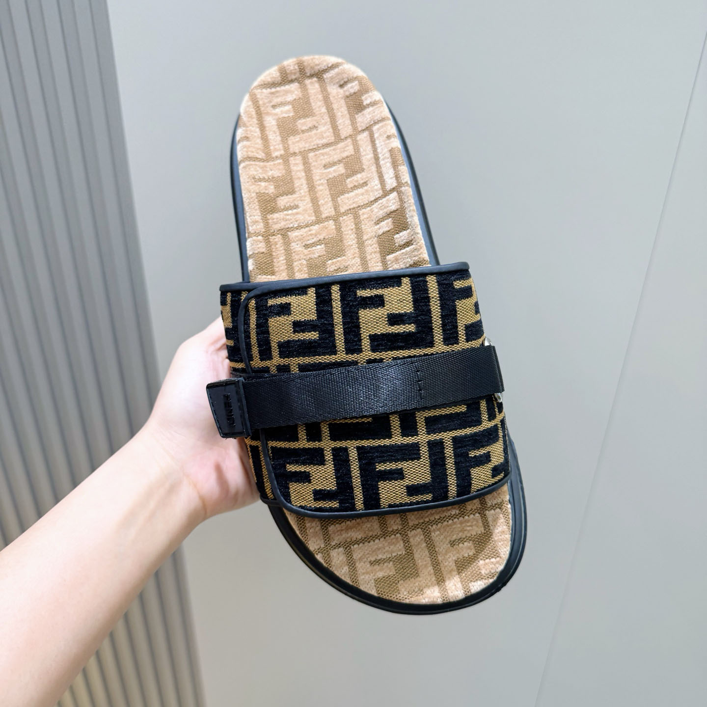 Fendi Jacquard Strap Slides - DesignerGu