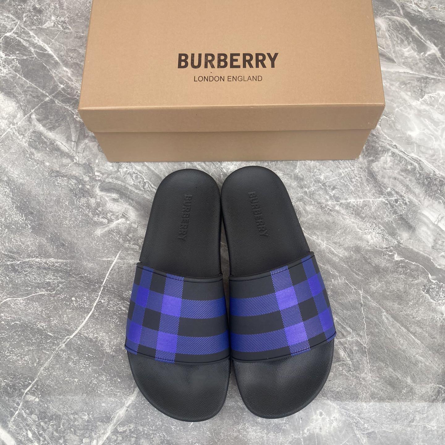 Burberry Furley Check Slide Sandals - DesignerGu