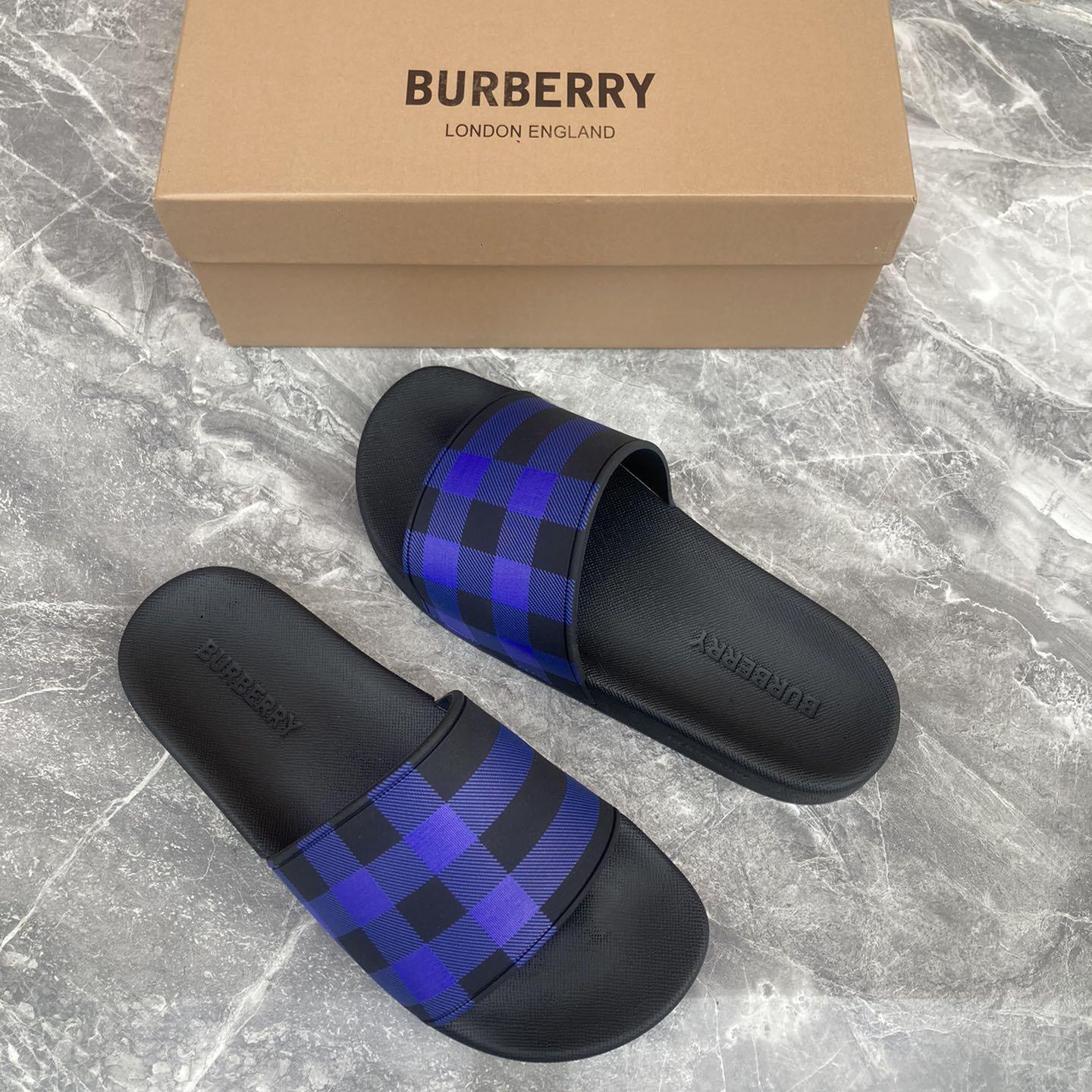 Burberry Furley Check Slide Sandals - DesignerGu