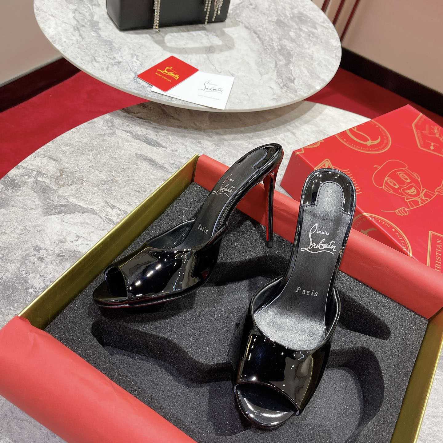 Christian Louboutin Me Dolly 100MM Patent Leather Mules - DesignerGu