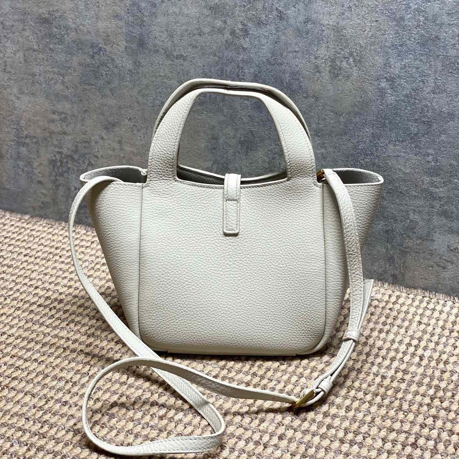 Saint Laurent LE 5 À 7 BABY BEA In Grained Leather - DesignerGu