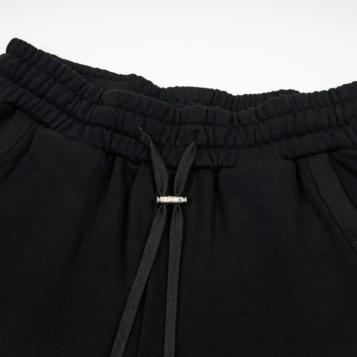 AMIRI Core Logo Short - DesignerGu