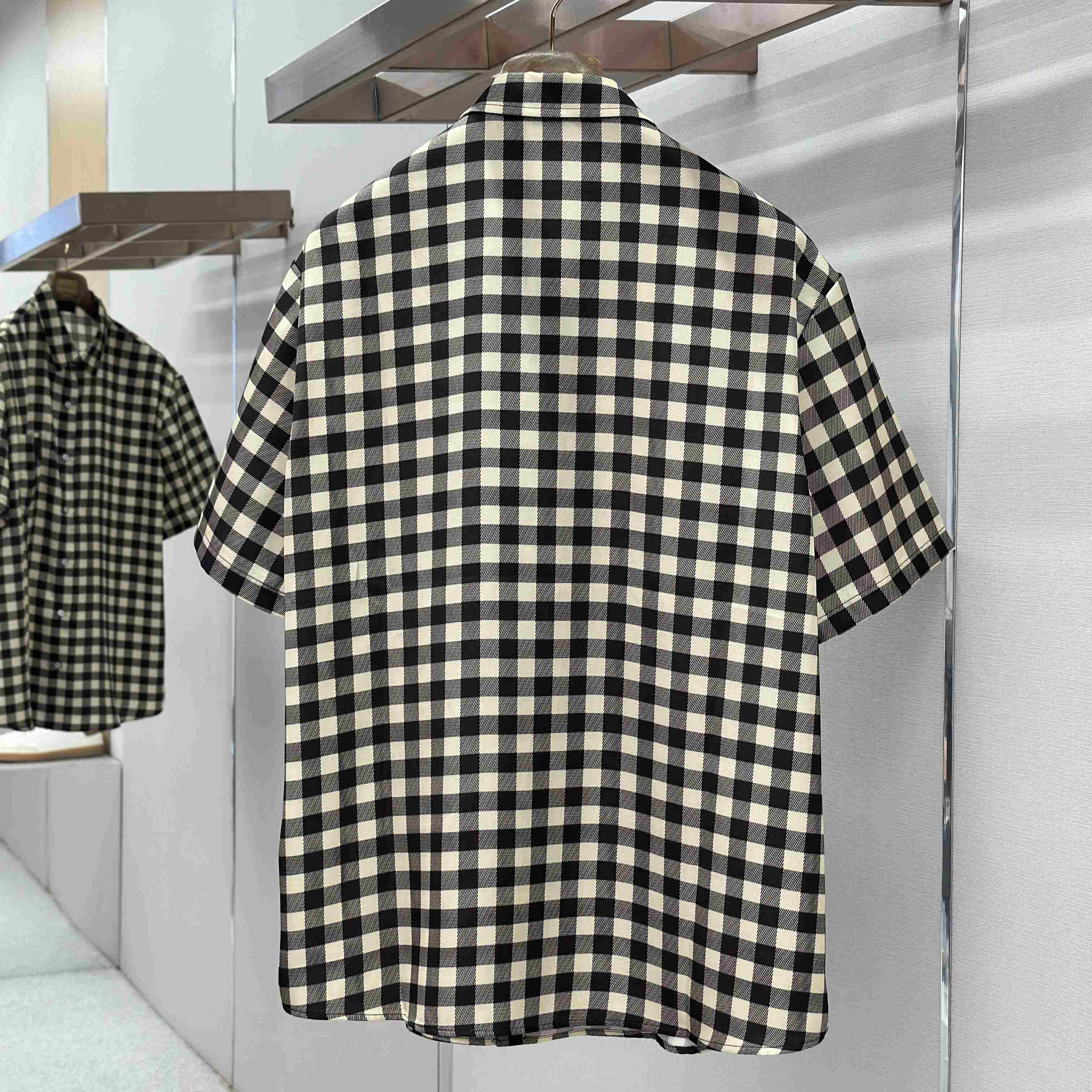 Louis Vuitton Damier Jacquard Short-Sleeved Shirt 1AJRGI - DesignerGu