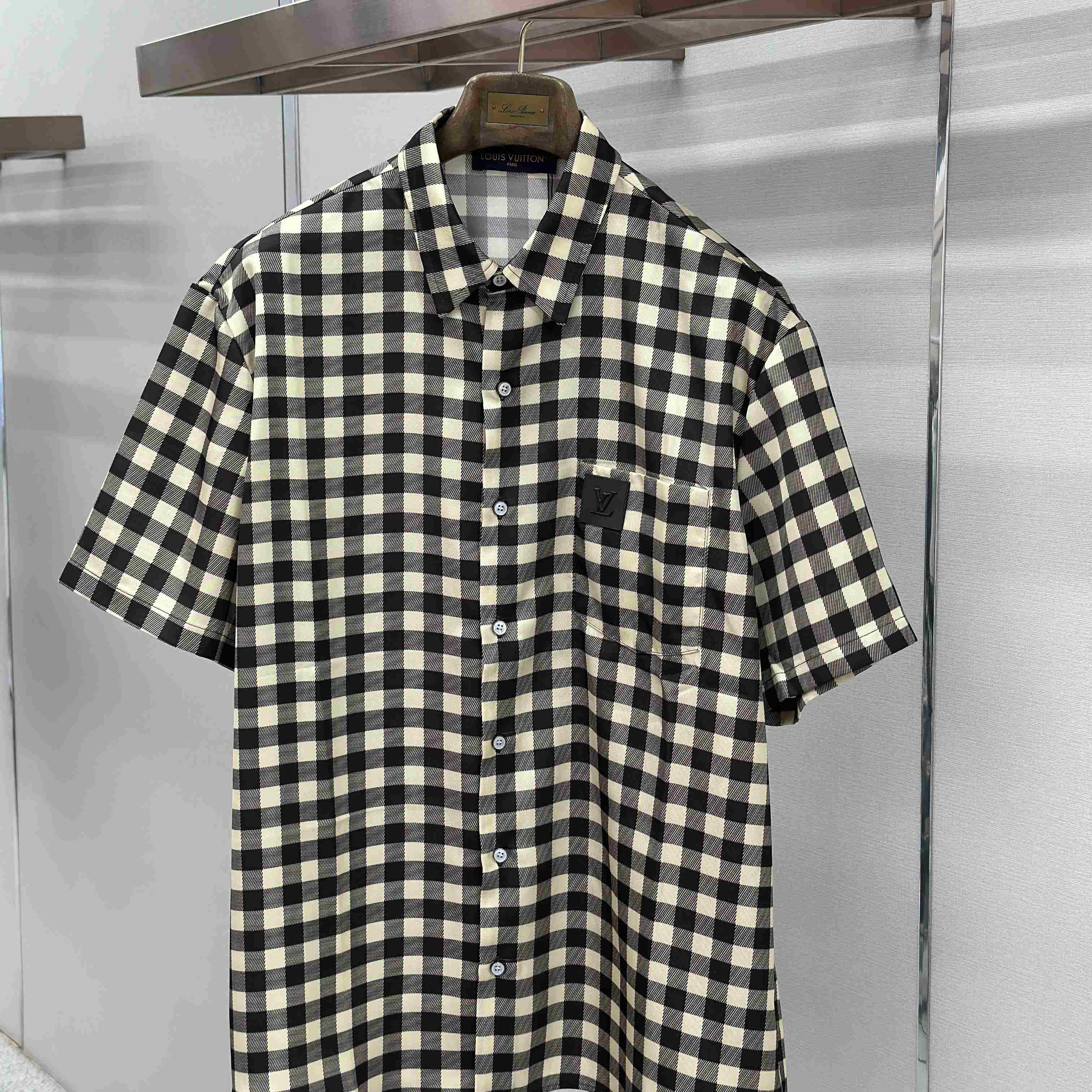 Louis Vuitton Damier Jacquard Short-Sleeved Shirt 1AJRGI - DesignerGu