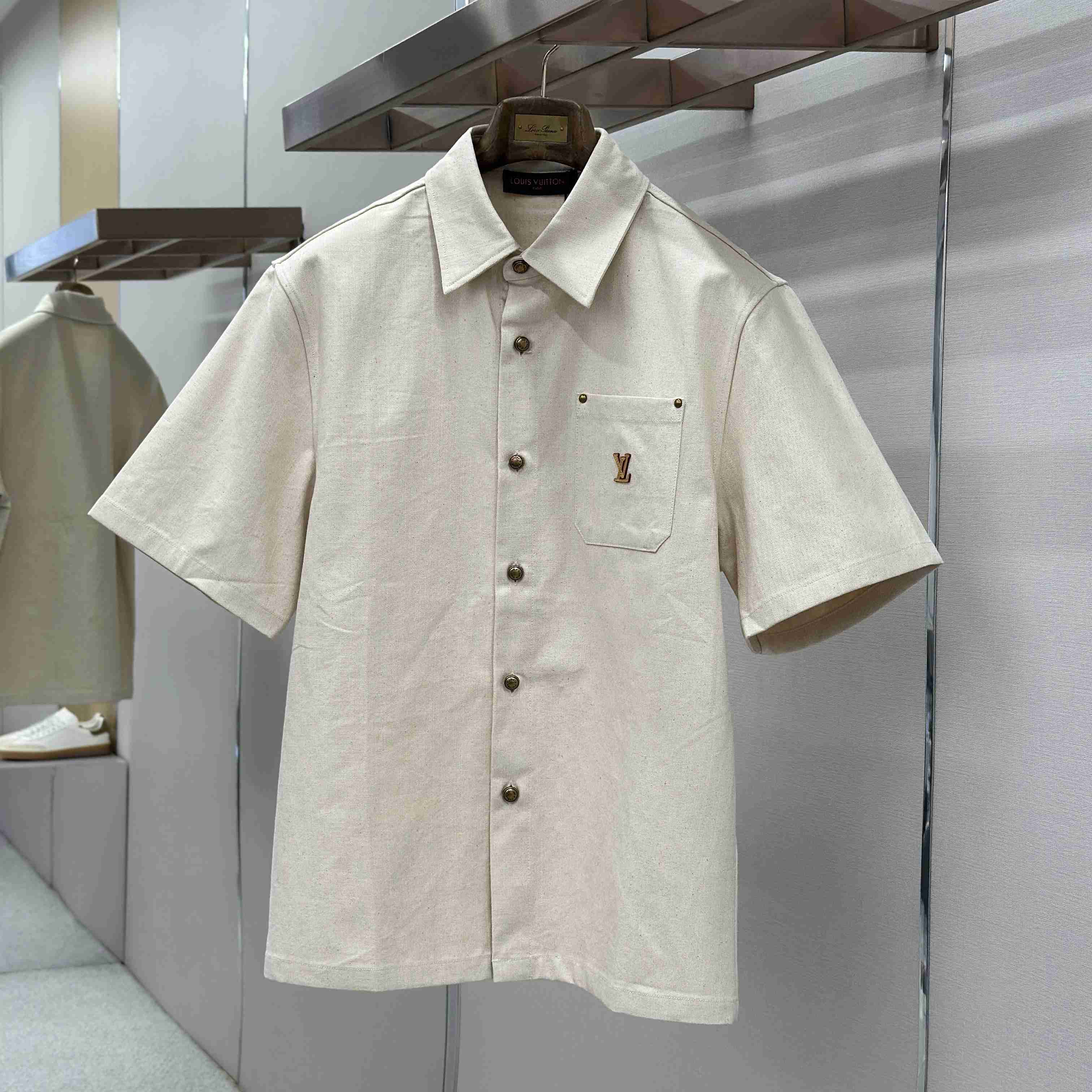Louis Vuitton Short-Sleeved Silk-Cotton Shirt 1AK7CE - DesignerGu