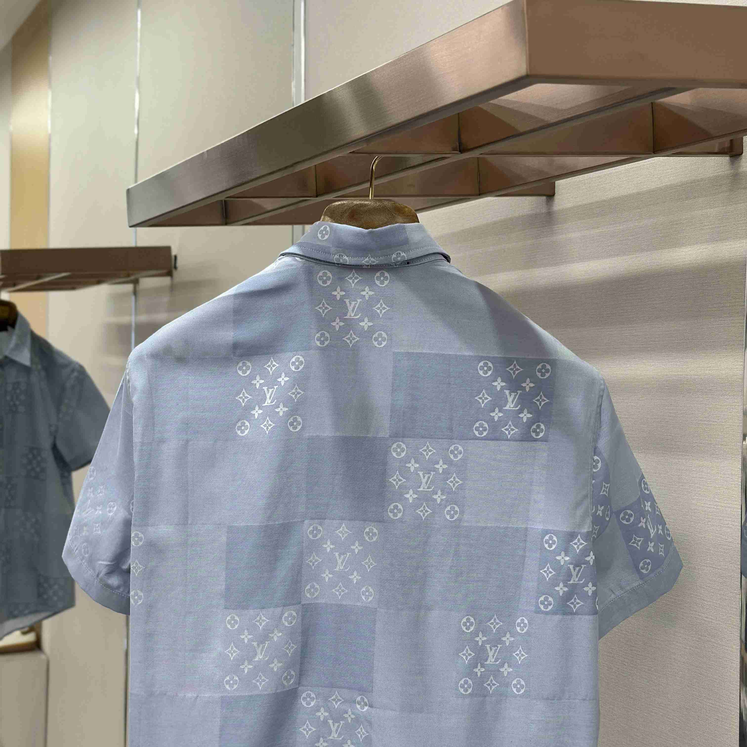 Louis Vuitton Patchwork Jacquard Short-Sleeved Shirt  1AK77O - DesignerGu