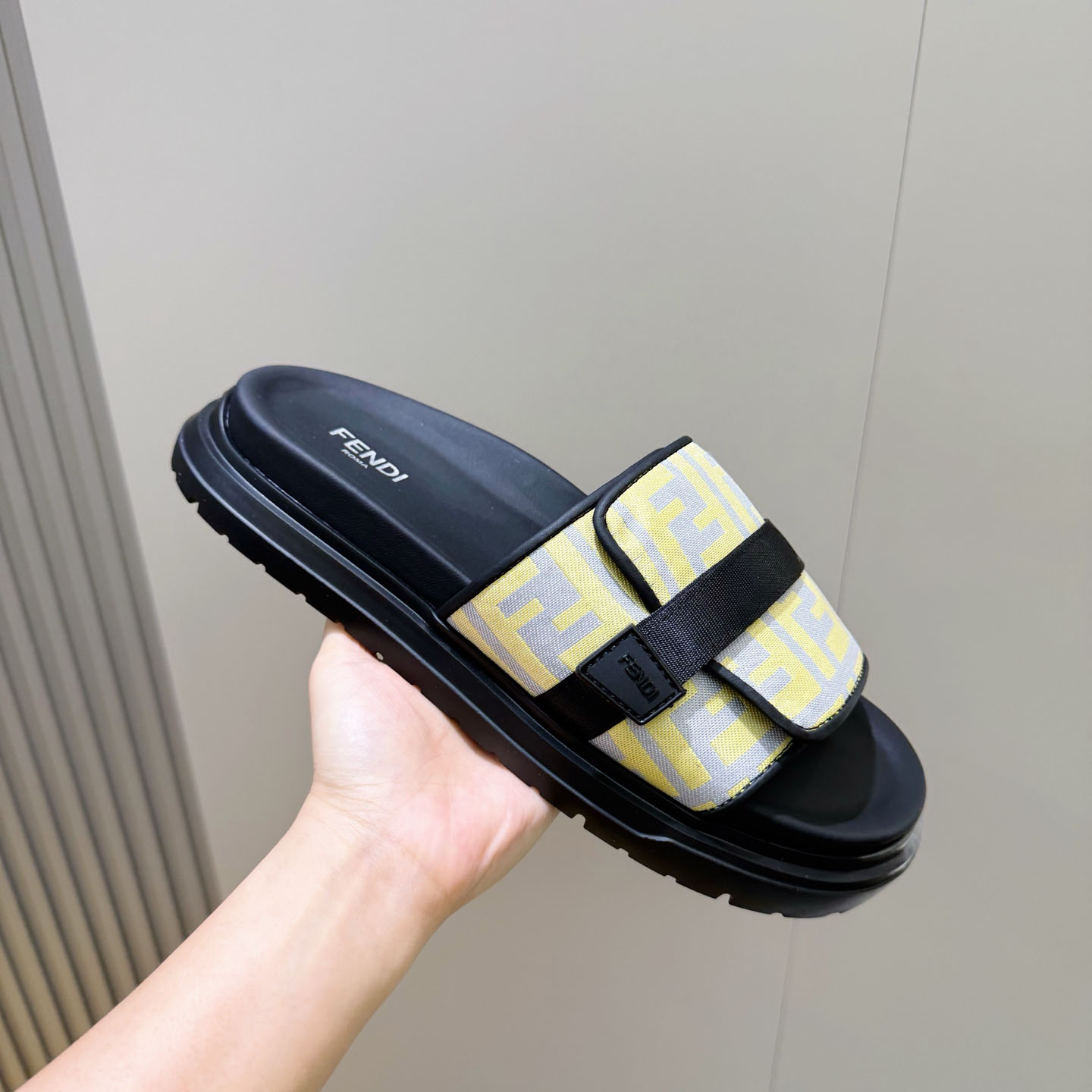 Fendi Jacquard Strap Slides - DesignerGu