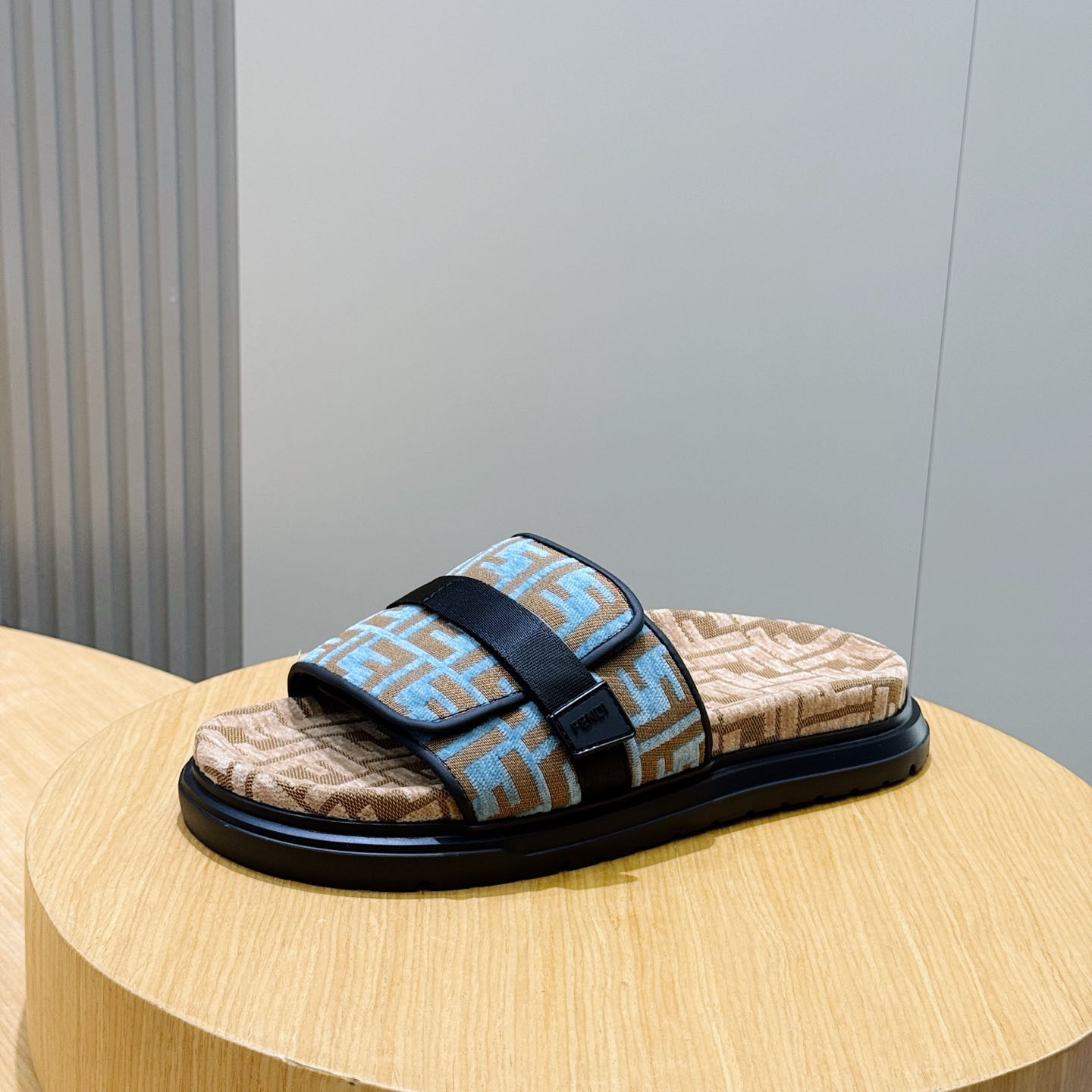 Fendi Jacquard Strap Slides - DesignerGu