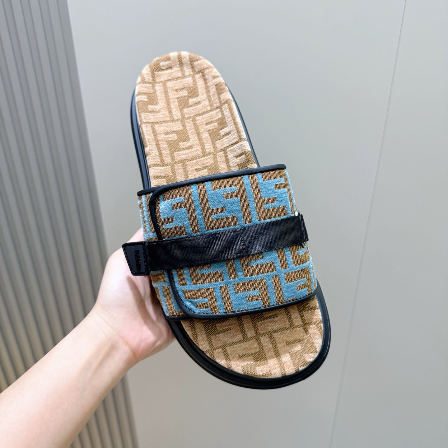 Fendi Jacquard Strap Slides - DesignerGu
