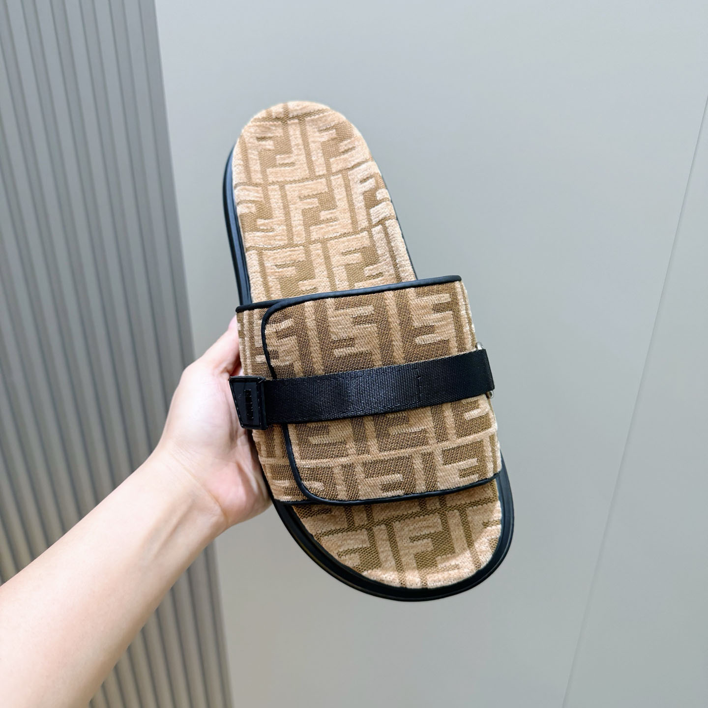 Fendi Jacquard Strap Slides - DesignerGu