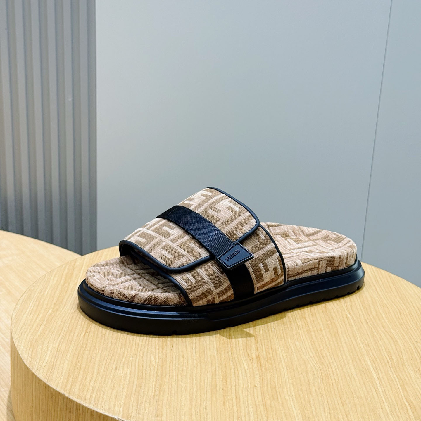 Fendi Jacquard Strap Slides - DesignerGu