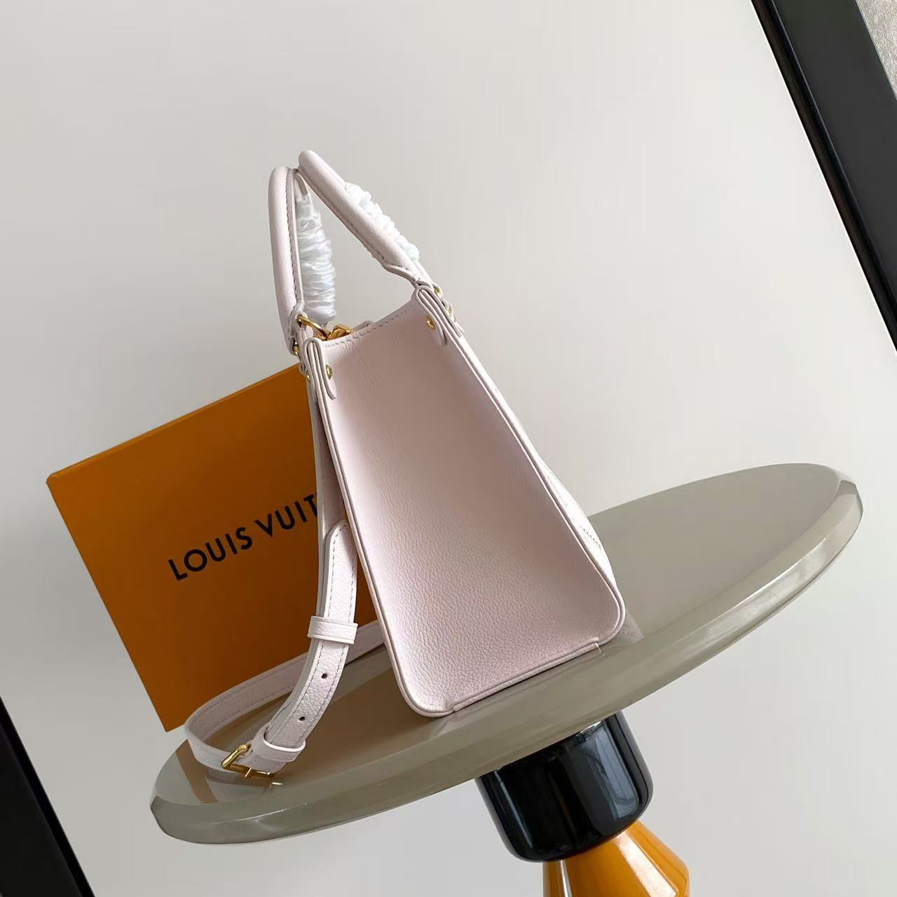 Louis Vuitton Onthego PM M28528 - DesignerGu