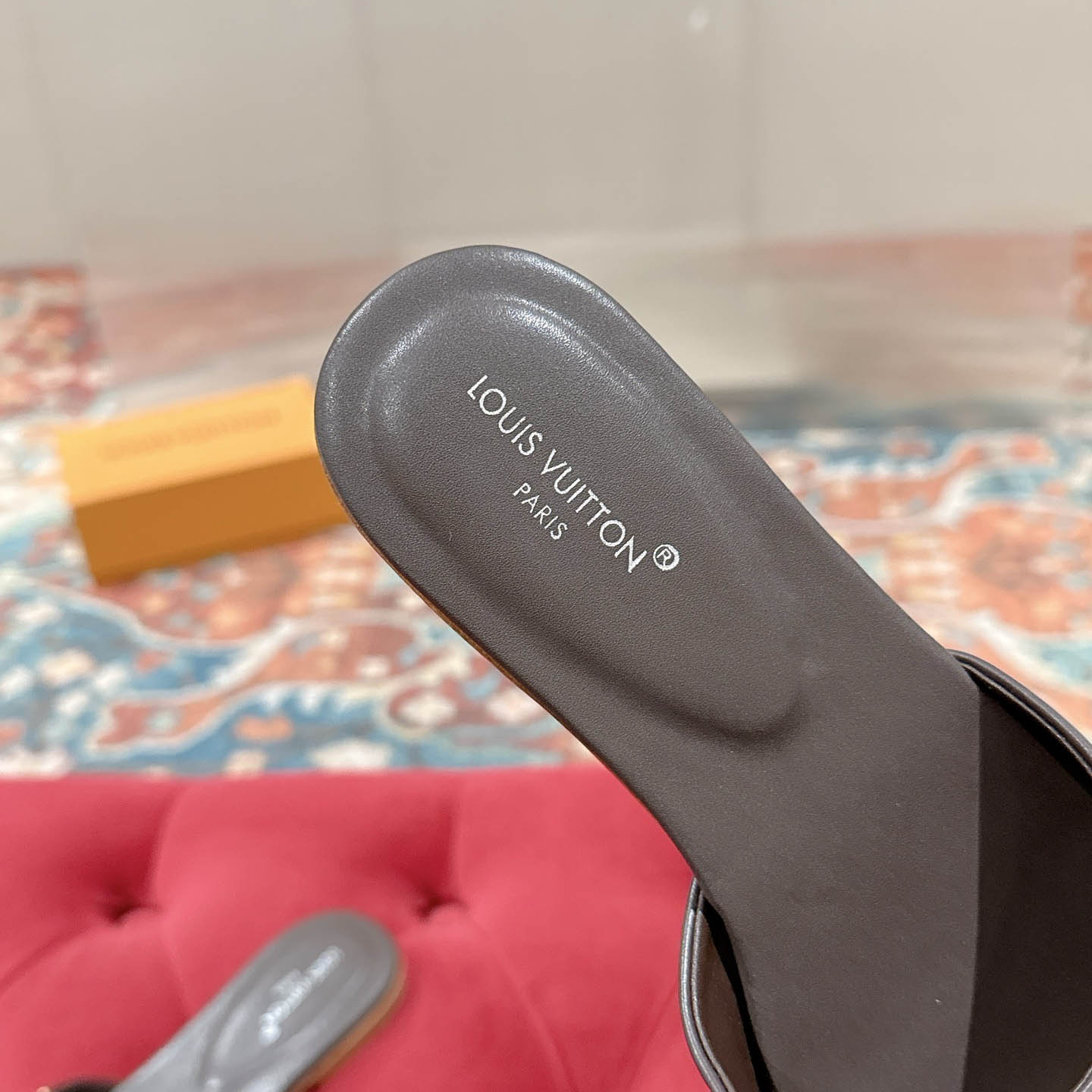 Louis Vuitton LV Mare Flat Mule - DesignerGu