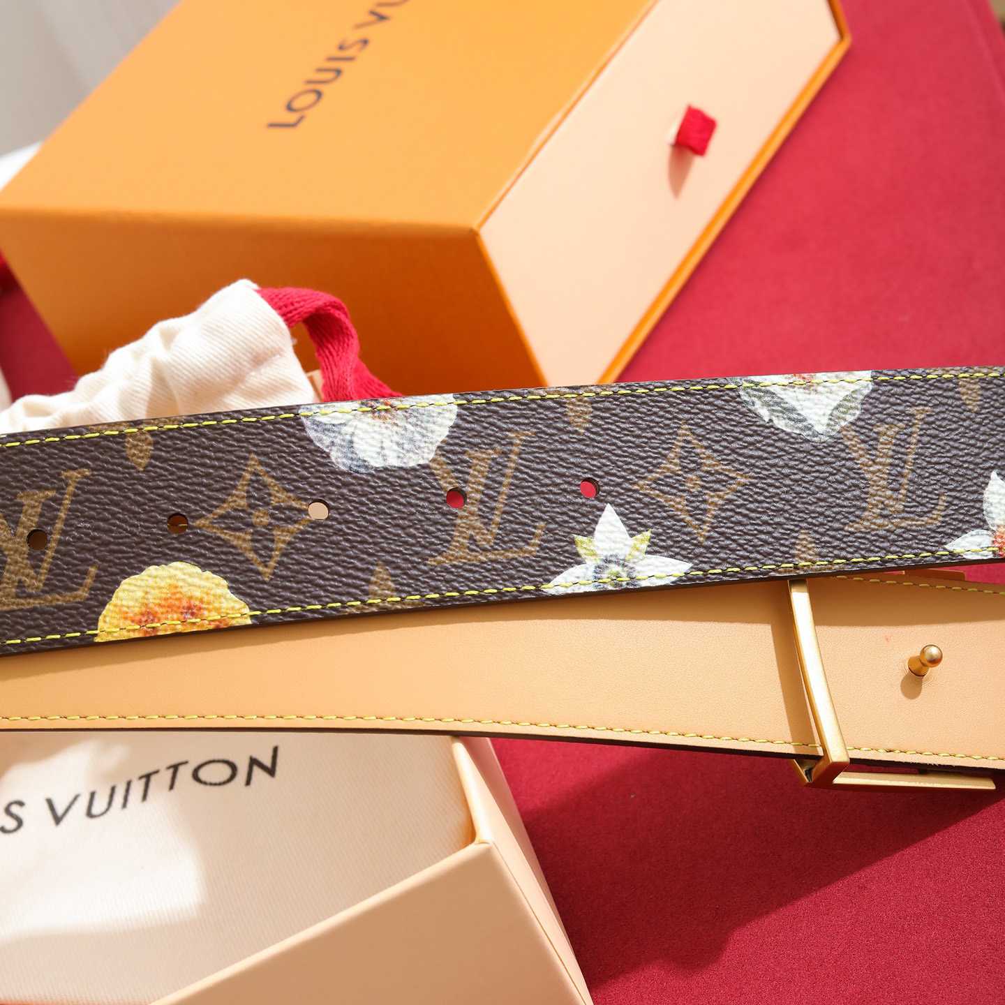 Louis Vuitton LV Initiales Monogram Flower 40mm Reversible Belt - DesignerGu