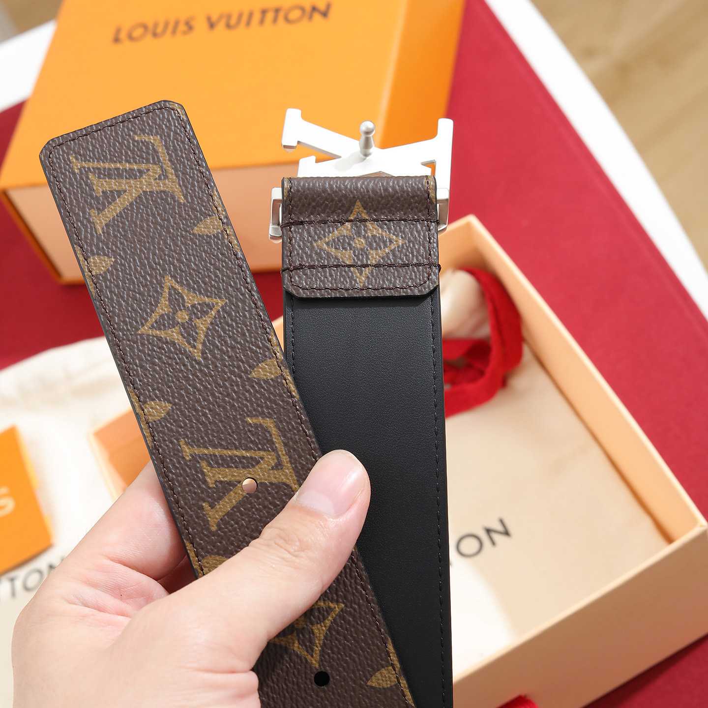 Louis Vuitton LV Pyramide 40mm Belt - DesignerGu