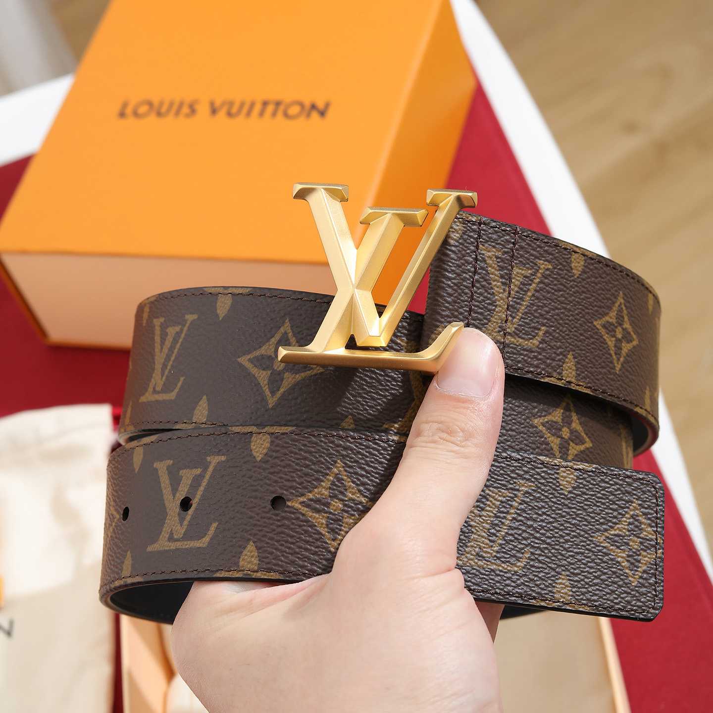 Louis Vuitton LV Pyramide 40mm Belt - DesignerGu