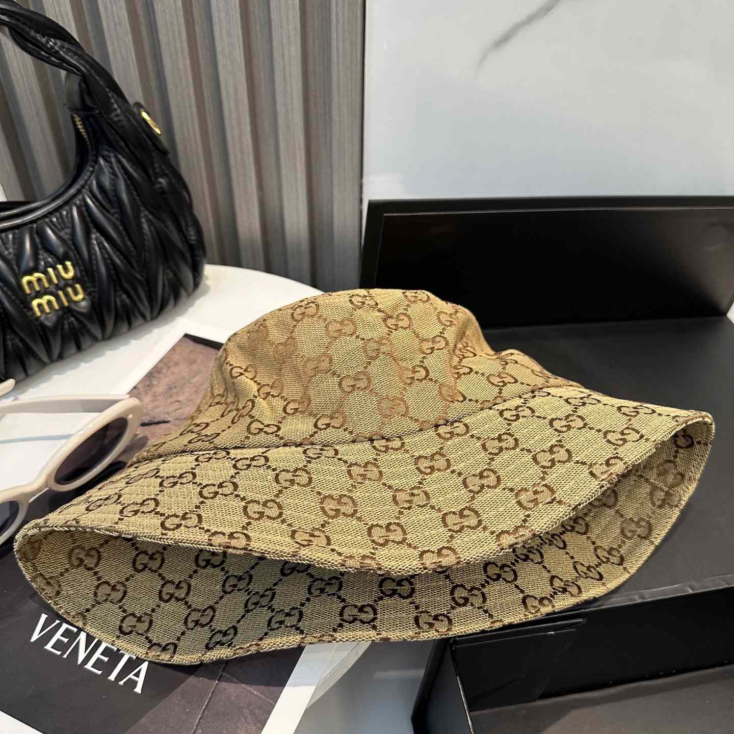 Gucci Bucket Hat - DesignerGu
