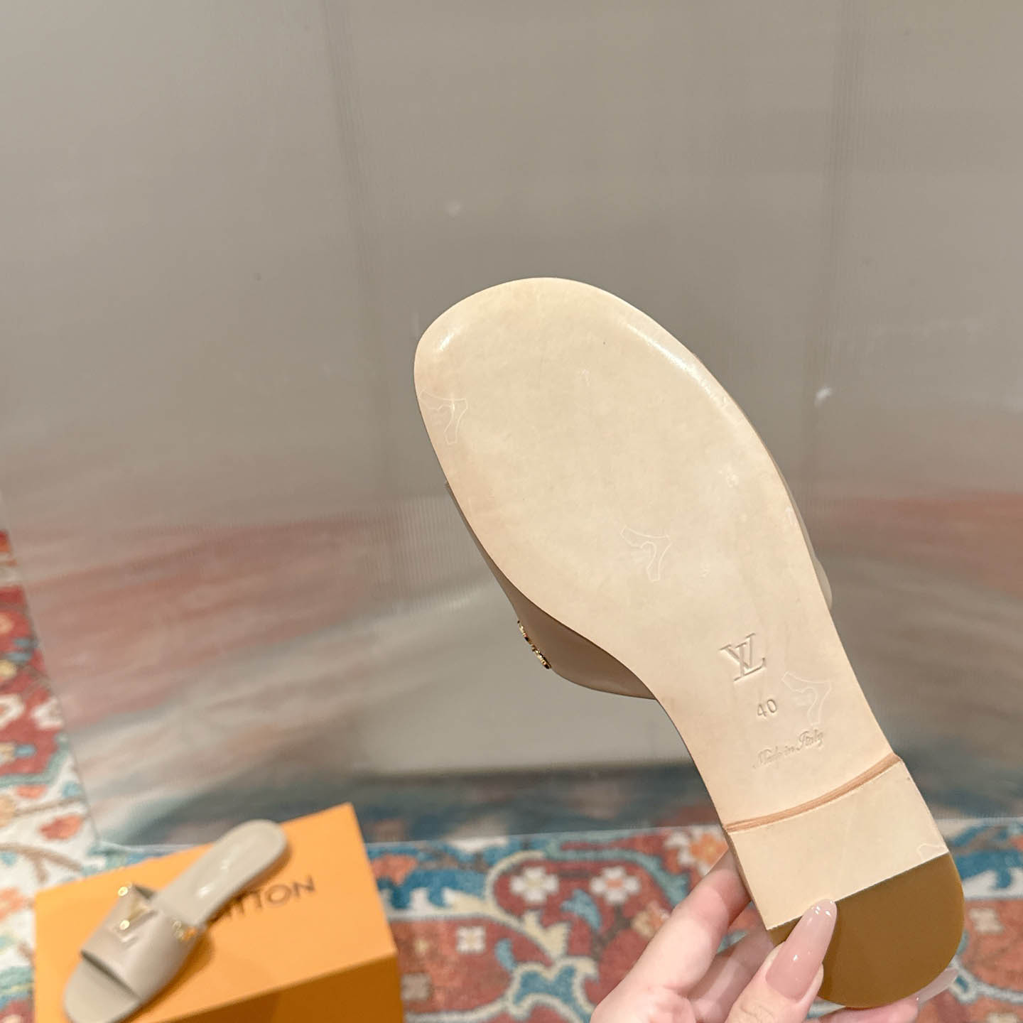 Louis Vuitton LV Mare Flat Mule - DesignerGu