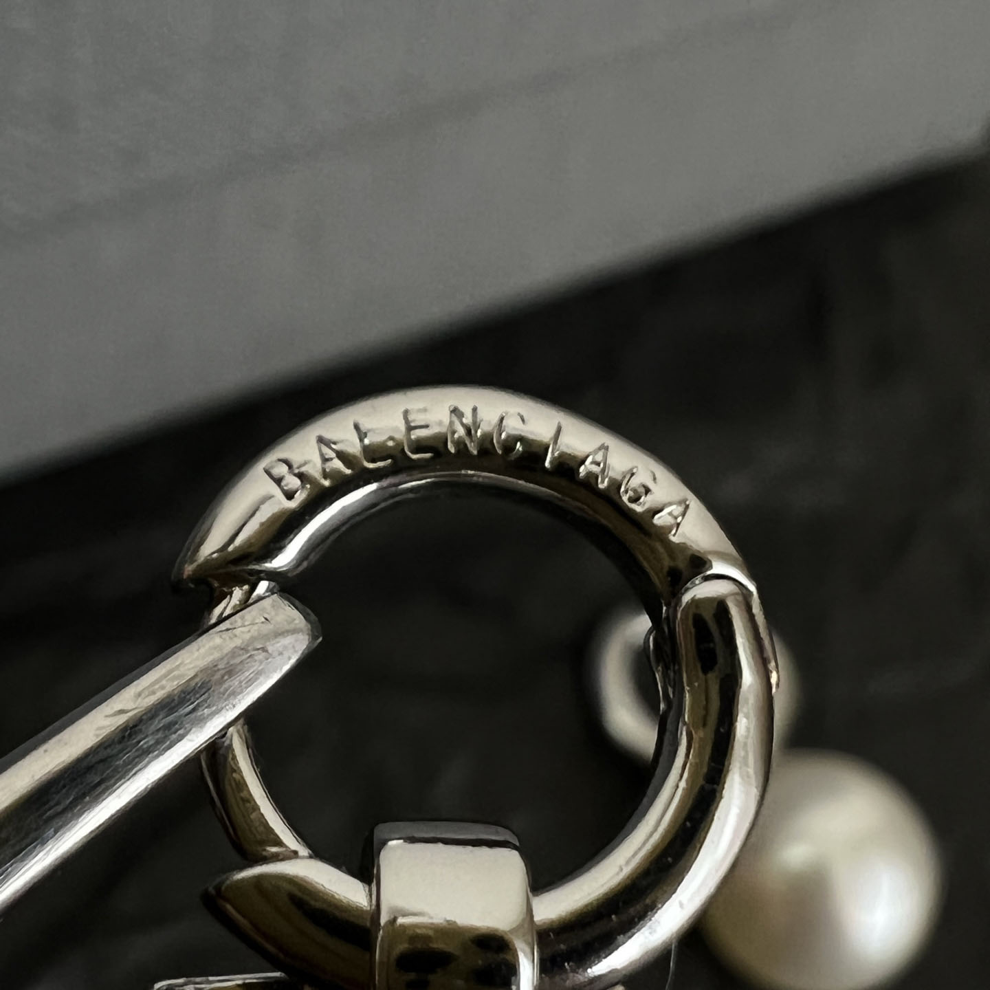 Balenciaga Malibu Pearl Earrings In Shiny Silver - DesignerGu