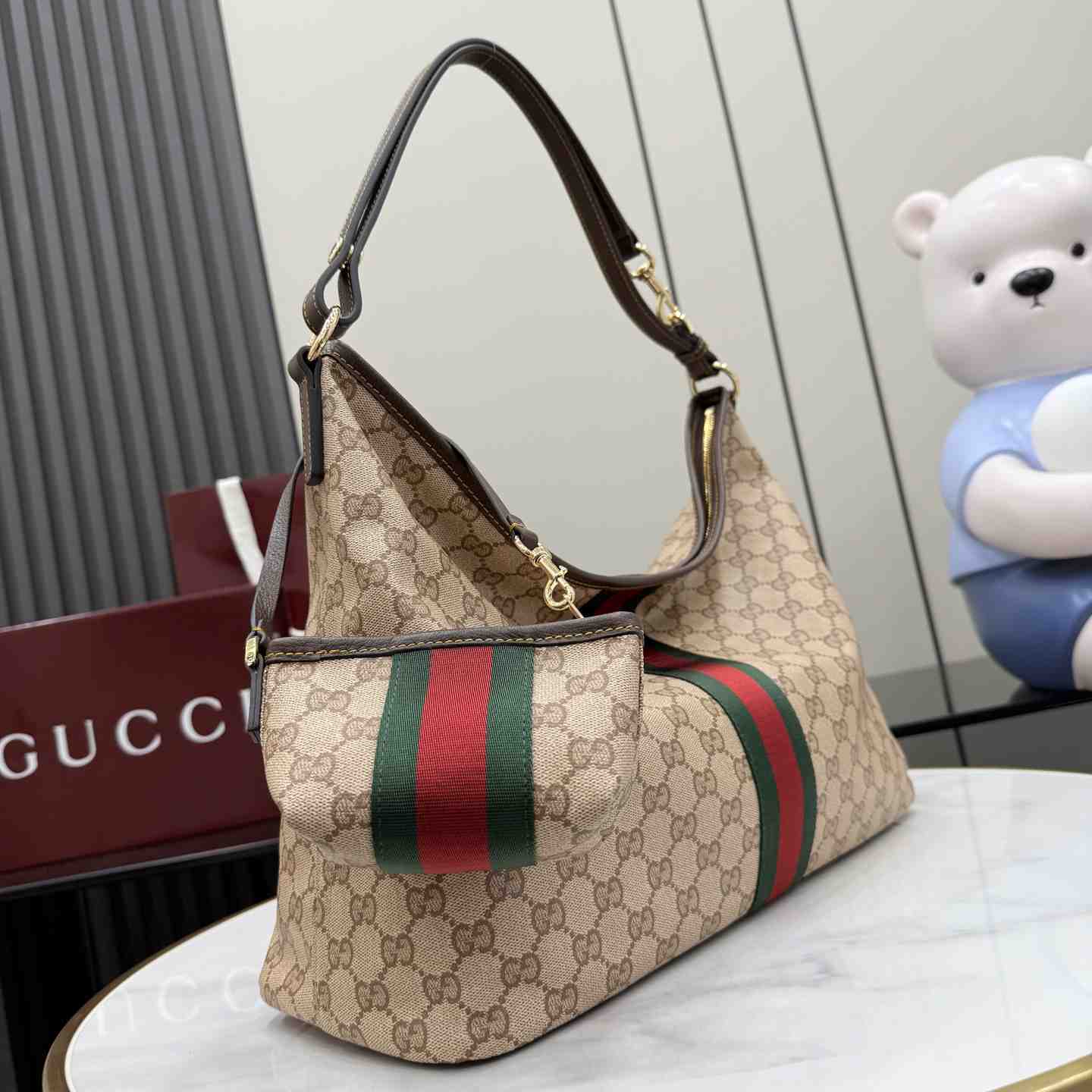 Gucci Large Shoulder Bag With Web A008NS - DesignerGu