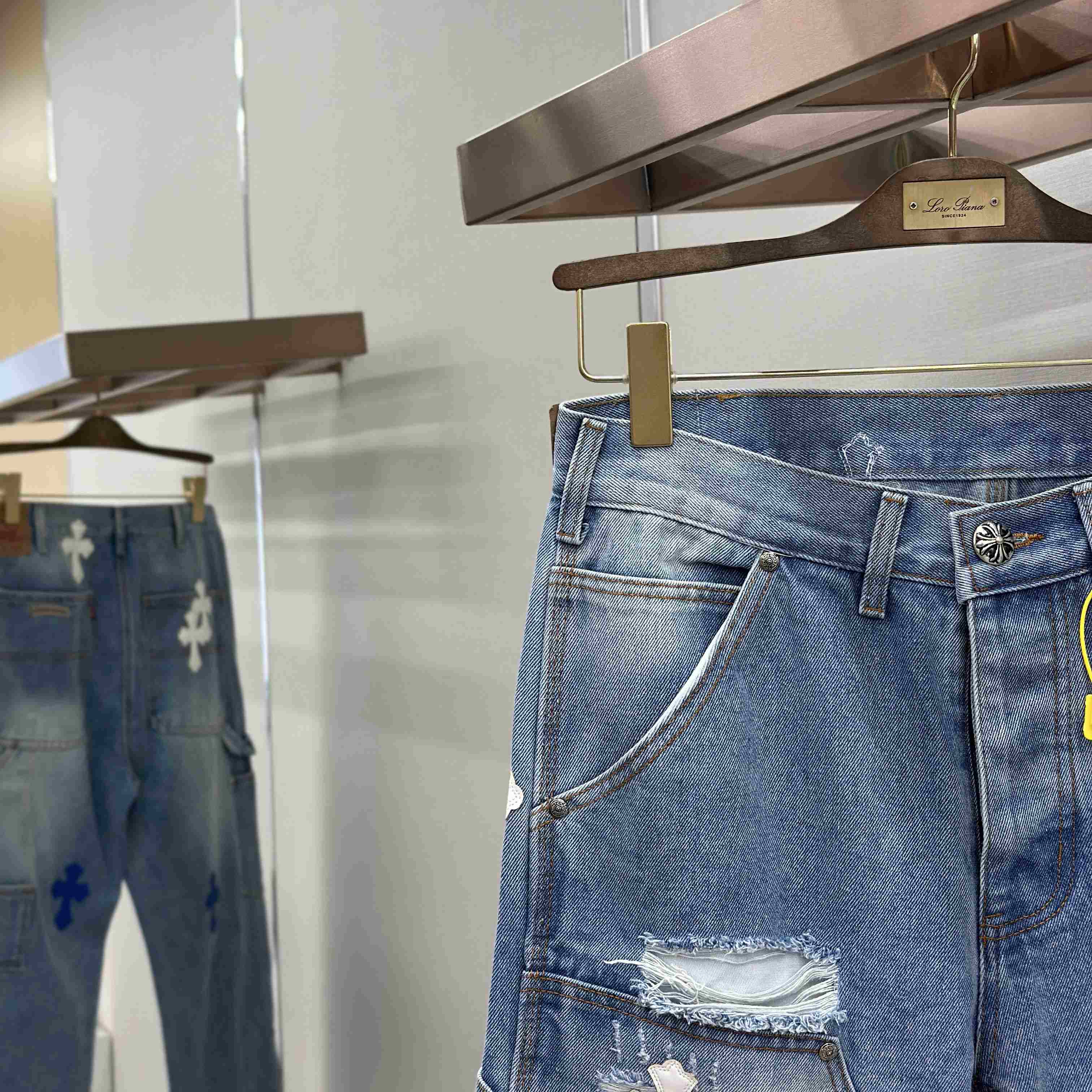 Chrome Hearts Jeans - DesignerGu