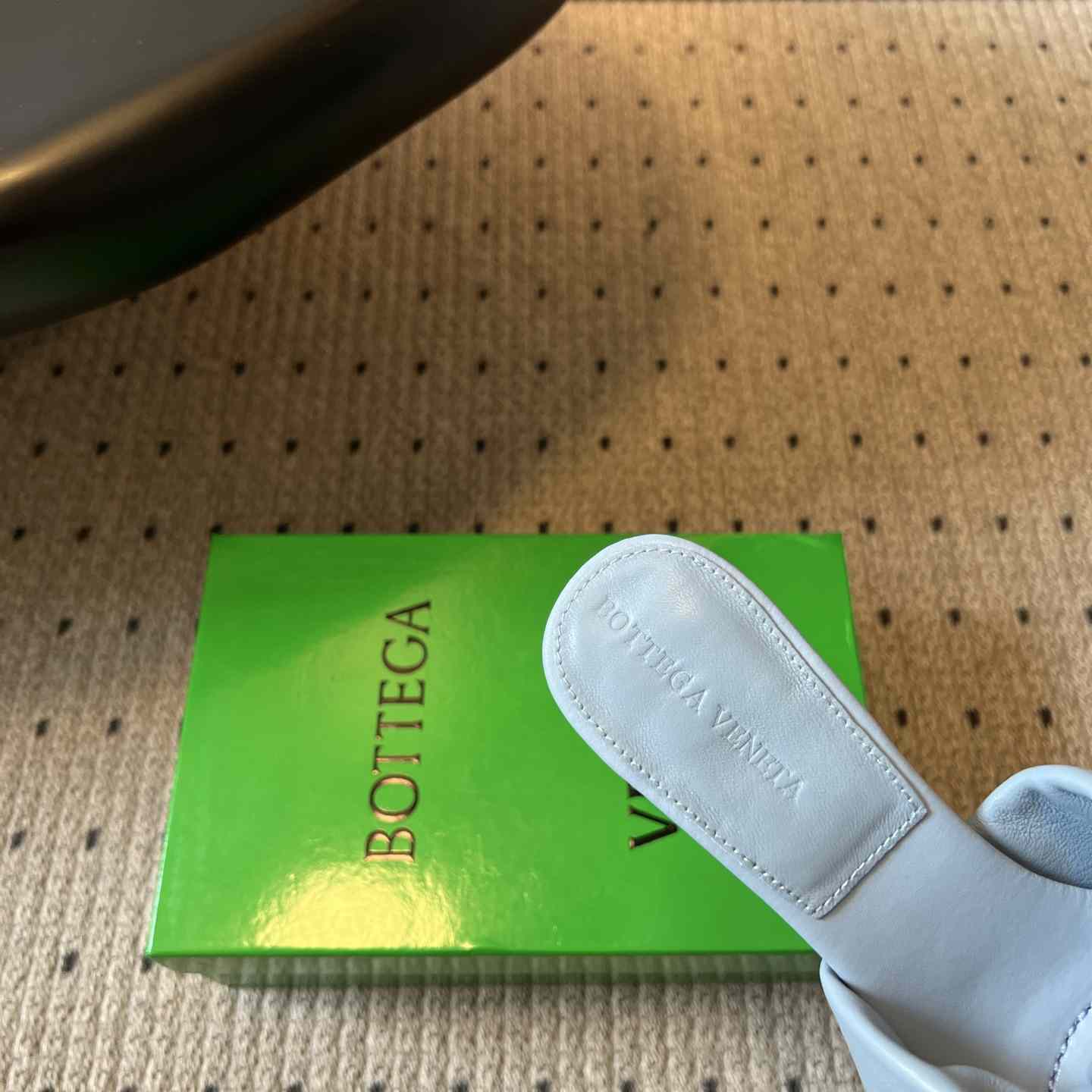Bottega Veneta Cherry Mule - DesignerGu