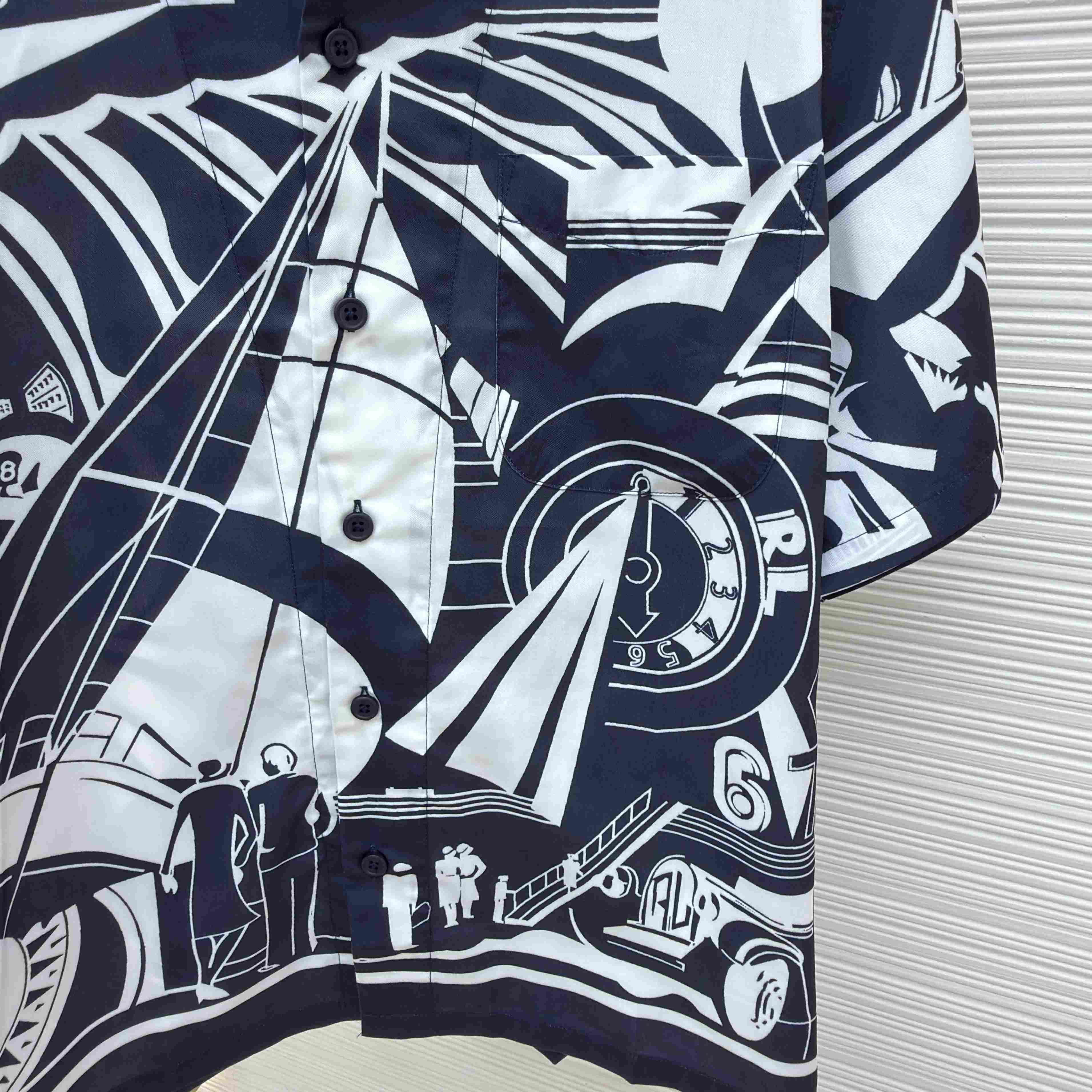  Ralph Lauren Relaxed Fit Art Deco-Print Camp Shirt - DesignerGu