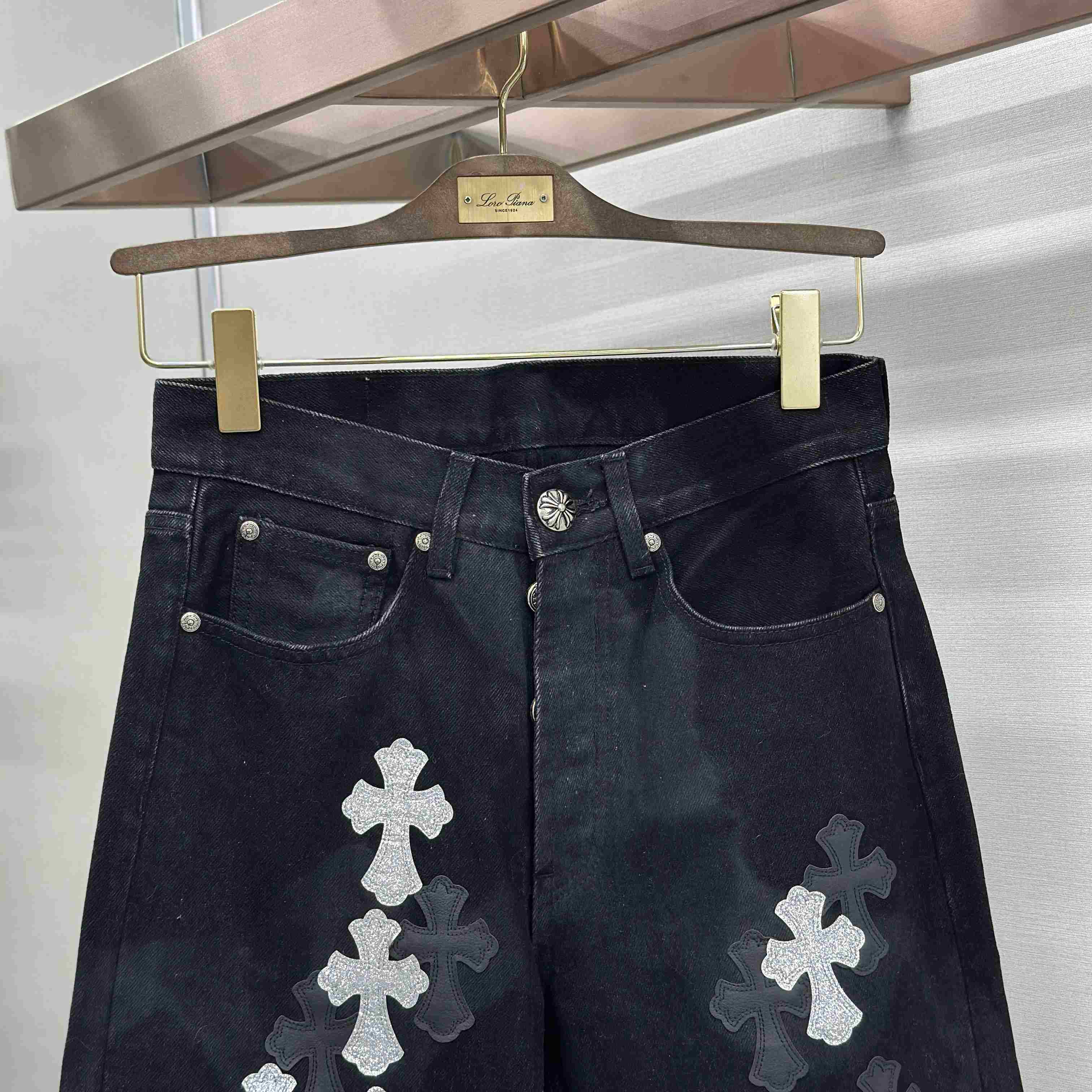 Chrome Hearts Jeans - DesignerGu