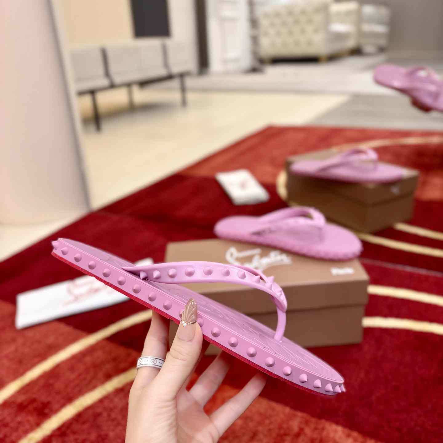 Christian Louboutin Super Loubi Flip Flops - DesignerGu
