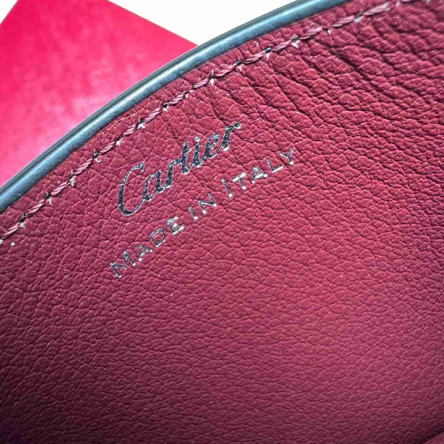 Cartier Leather Must De Cartier Card Holder - DesignerGu
