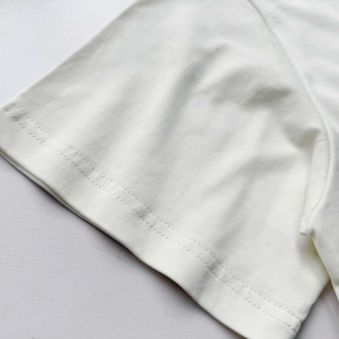 Rhude Banner Tee - DesignerGu