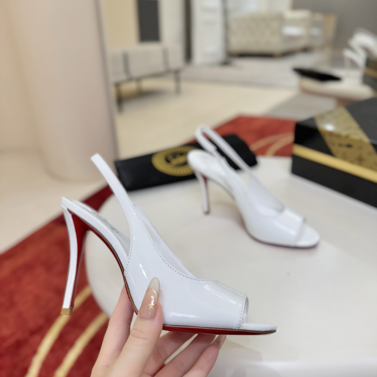 Christian Louboutin Sofia Z - DesignerGu